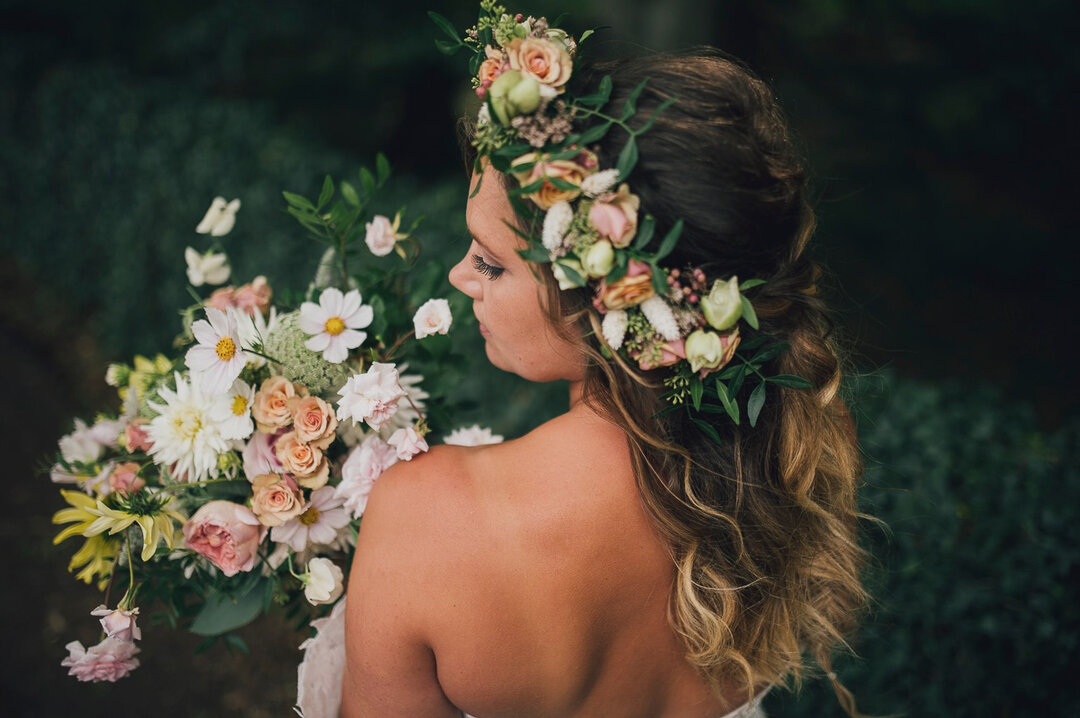 An armful of flowers to complete the bridal look.⠀⠀⠀⠀⠀⠀⠀⠀⠀
⠀⠀⠀⠀⠀⠀⠀⠀⠀
Image @dearestlovephotography⠀⠀⠀⠀⠀⠀⠀⠀⠀
Venue @broadwaytoweruk⠀⠀⠀⠀⠀⠀⠀⠀⠀
Dresses @bicesterbridal⠀⠀⠀⠀⠀⠀⠀⠀⠀
.⠀⠀⠀⠀⠀⠀⠀⠀⠀
.⠀⠀⠀⠀⠀⠀⠀⠀⠀
.⠀⠀⠀⠀⠀⠀⠀⠀⠀
#theflowerstory #fortheloveofflowers #britis