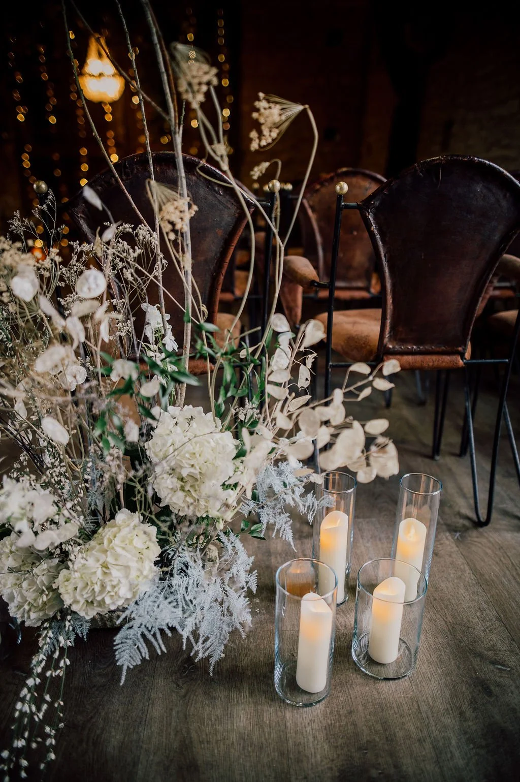 winter wedding flower inspiration frosted white and green