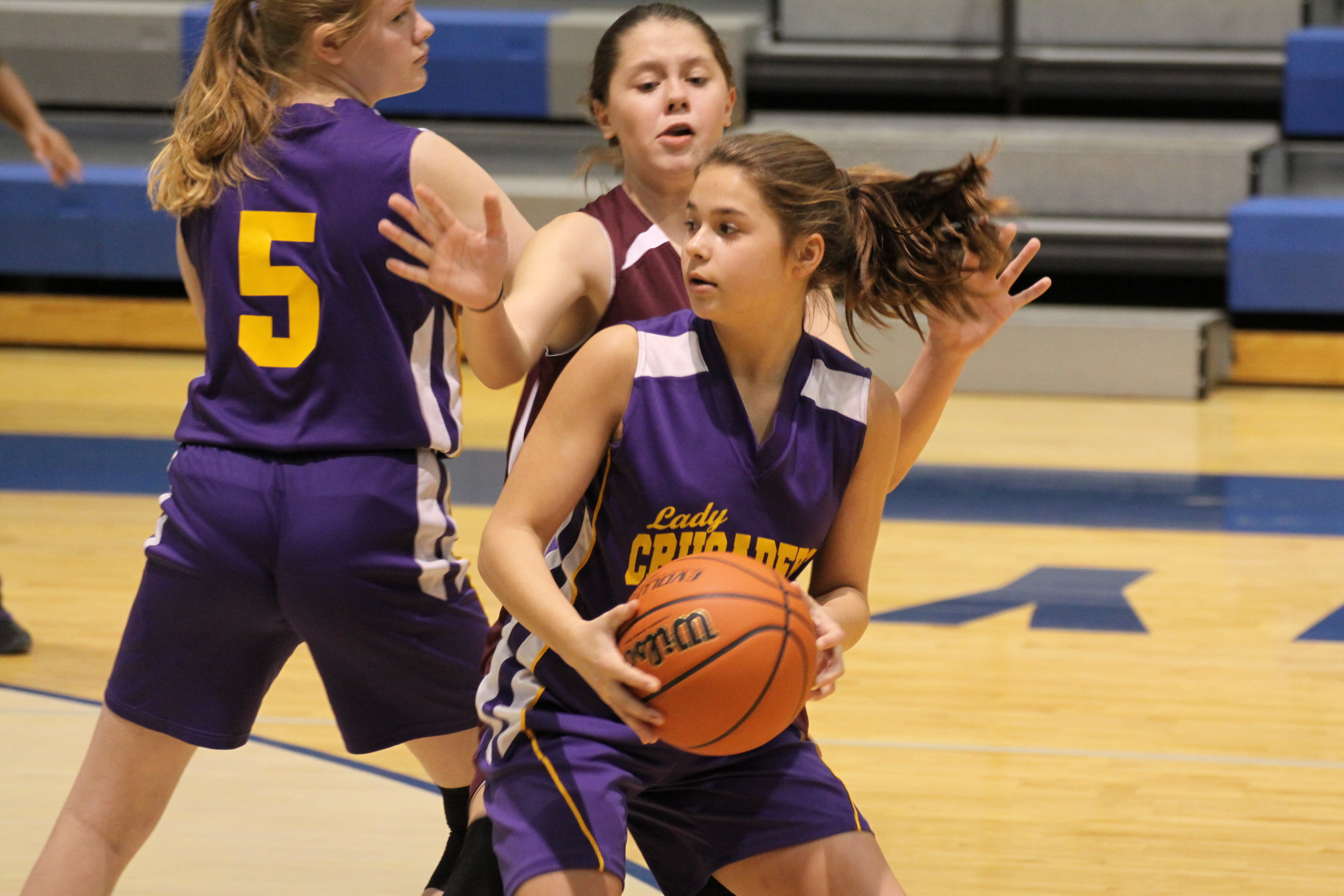 Mater Dei Grinds Out Win over St. Christine 21-16