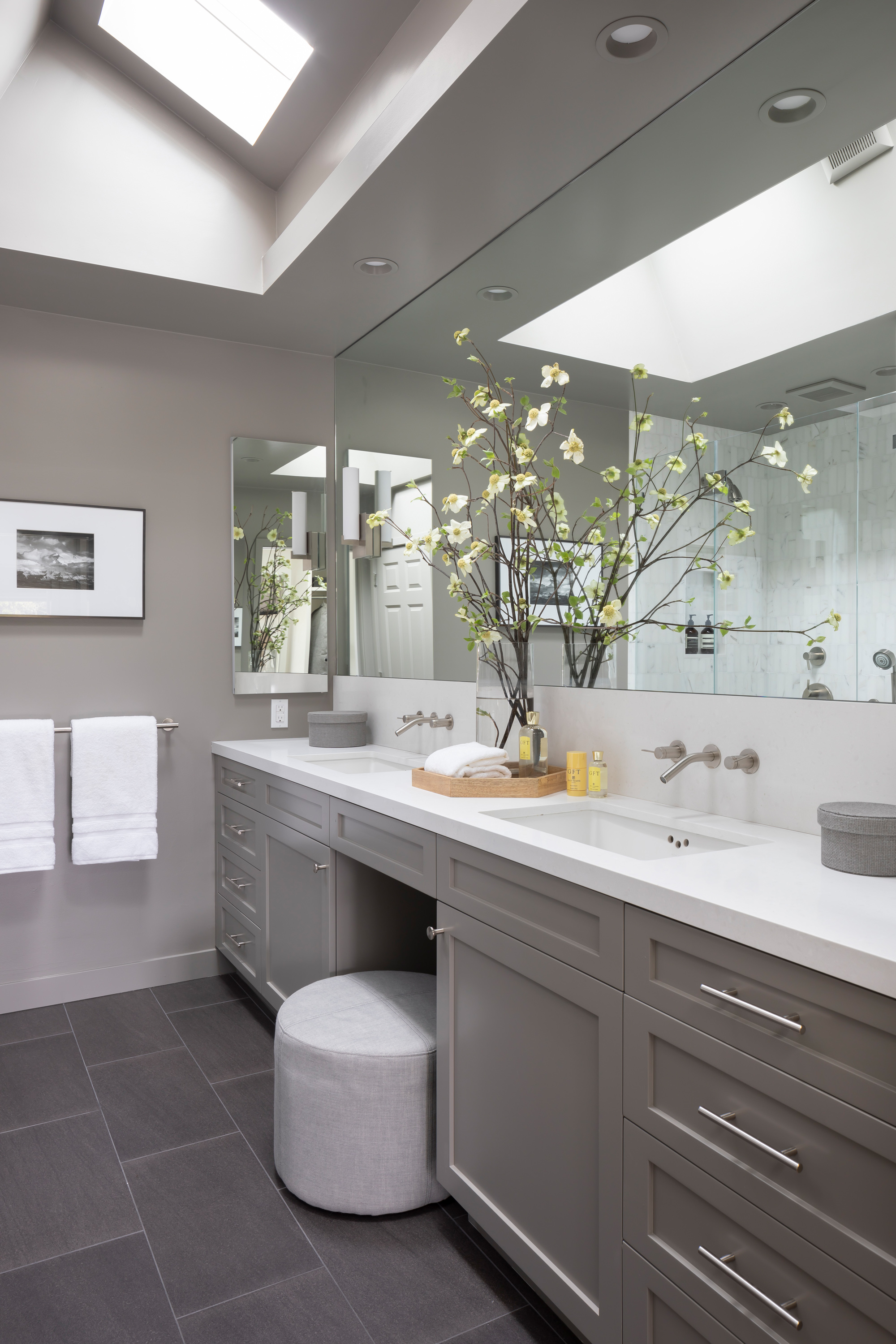L2_Master_Bath_0112.jpg