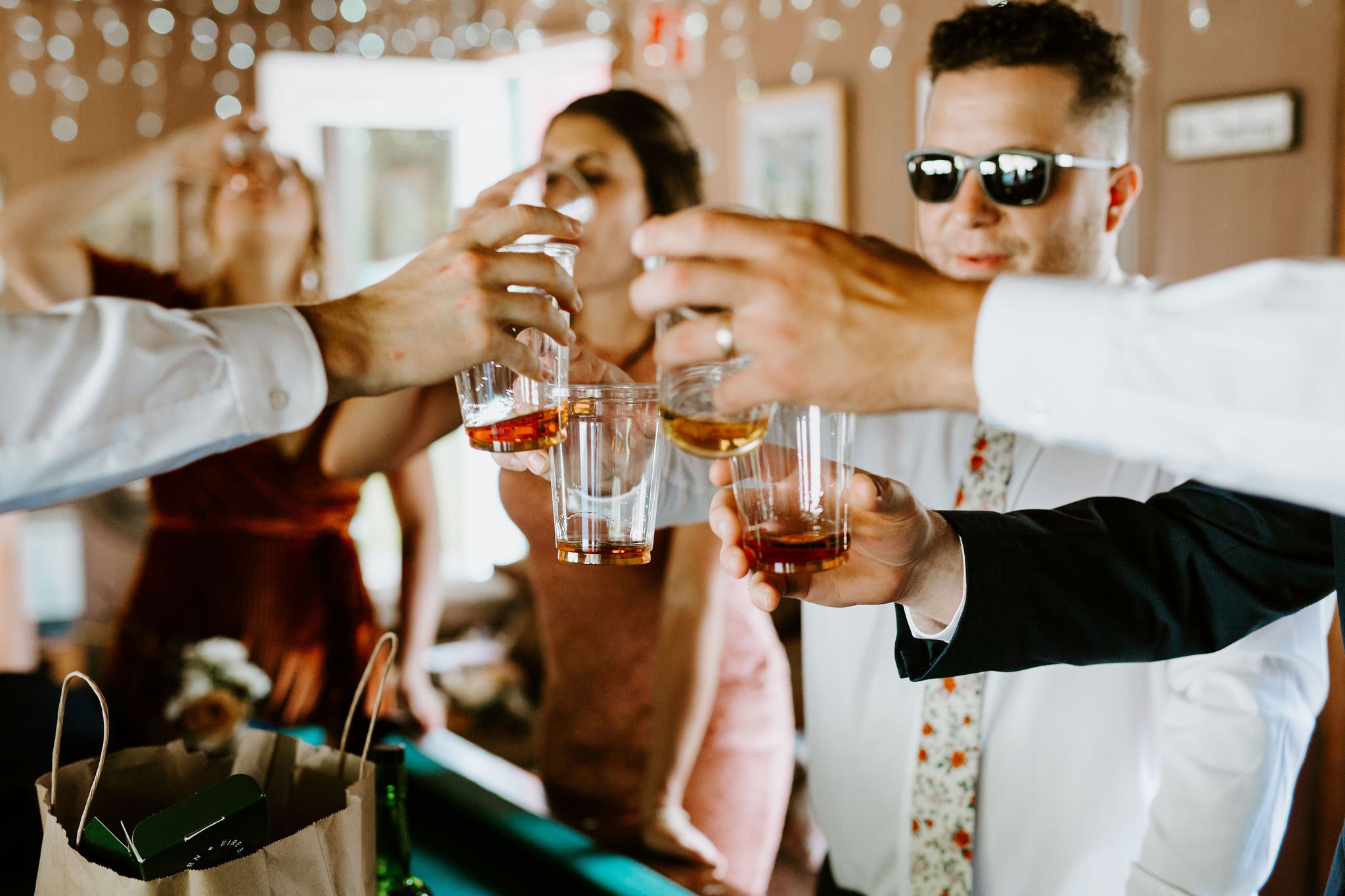 FullMoonResortWedding_FallWedding_CatskillWedding_Geoff&LyndsiPhotography_Erin&Dennis_GettingReady126.jpg