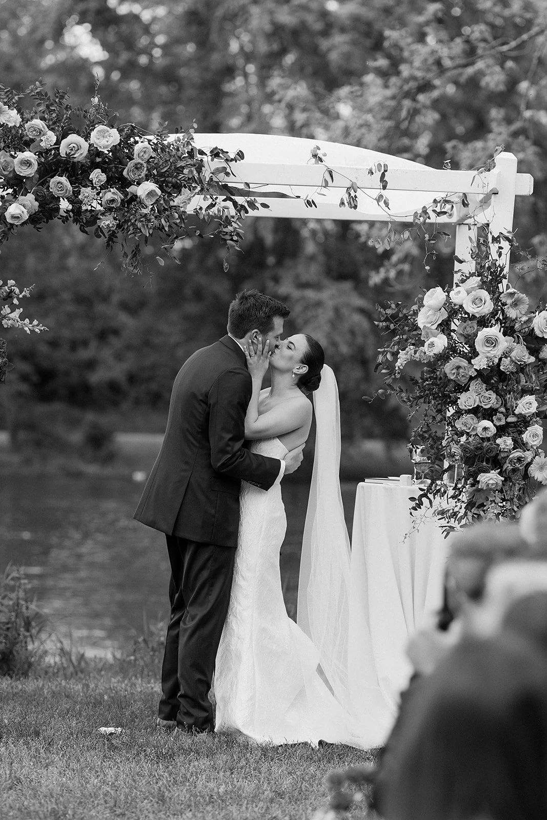 KateEdwardsWeddings_Devon&Quinn_WeddingFinals-815.jpg
