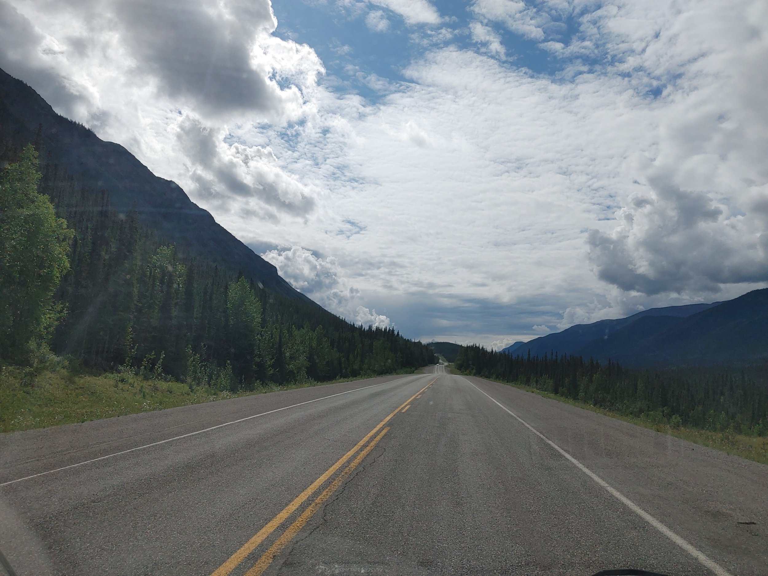  The stretch of highway between Liard Hotsprings and Jasper National Park is I.N.S.A.N.E. ——&gt; 