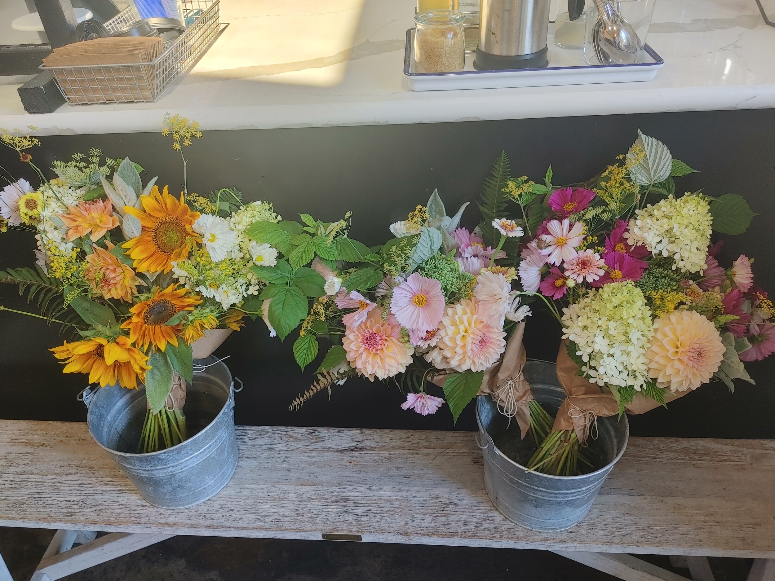  Nice flowers at the brunch place 