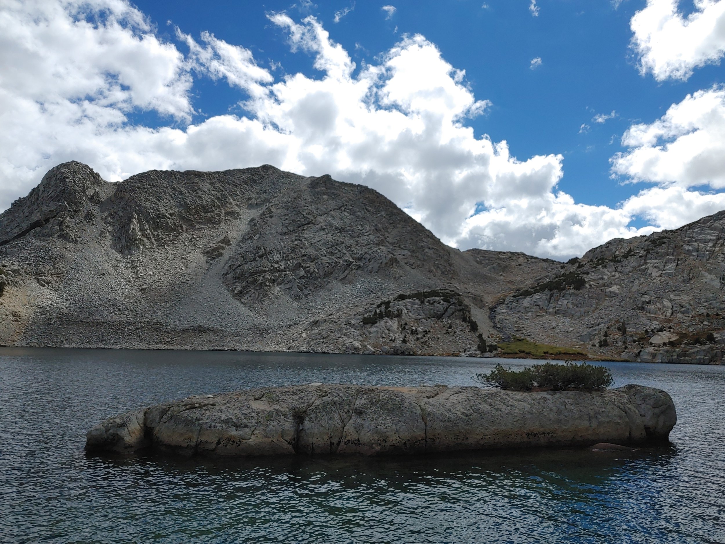  A very chilly handed sardine lunch looking at this rock. 