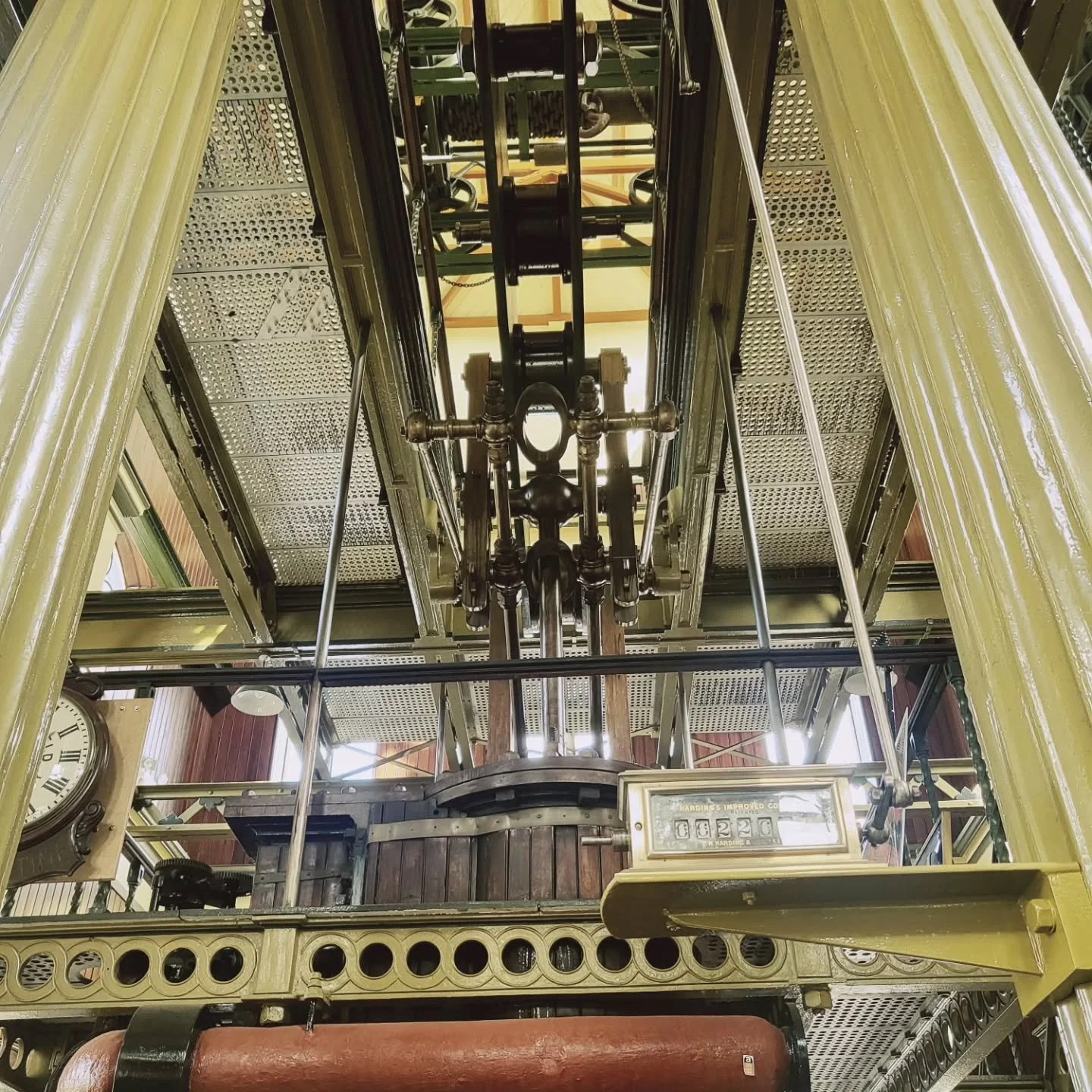 How and why we've not been to The British Engineerium before is a mystery! From the 11-year old to the 70something-year olds, we were captivated. The scale is astonishing and being there for 1 of the 5 times a year when the machinery was in full swin