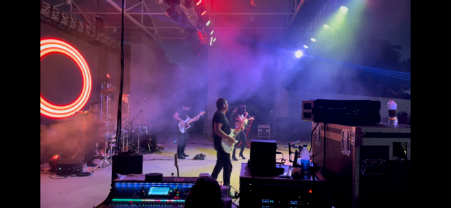 Latin side stage.png