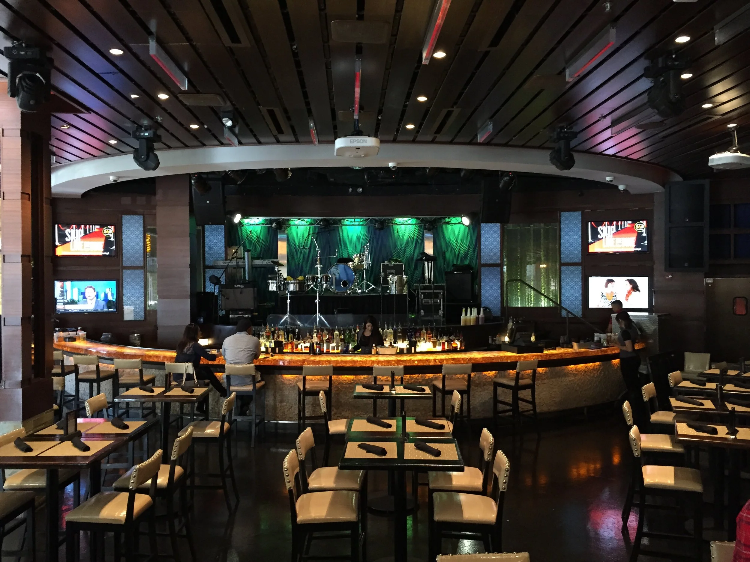 AAV - COMMERCIAL  - 002.jpg