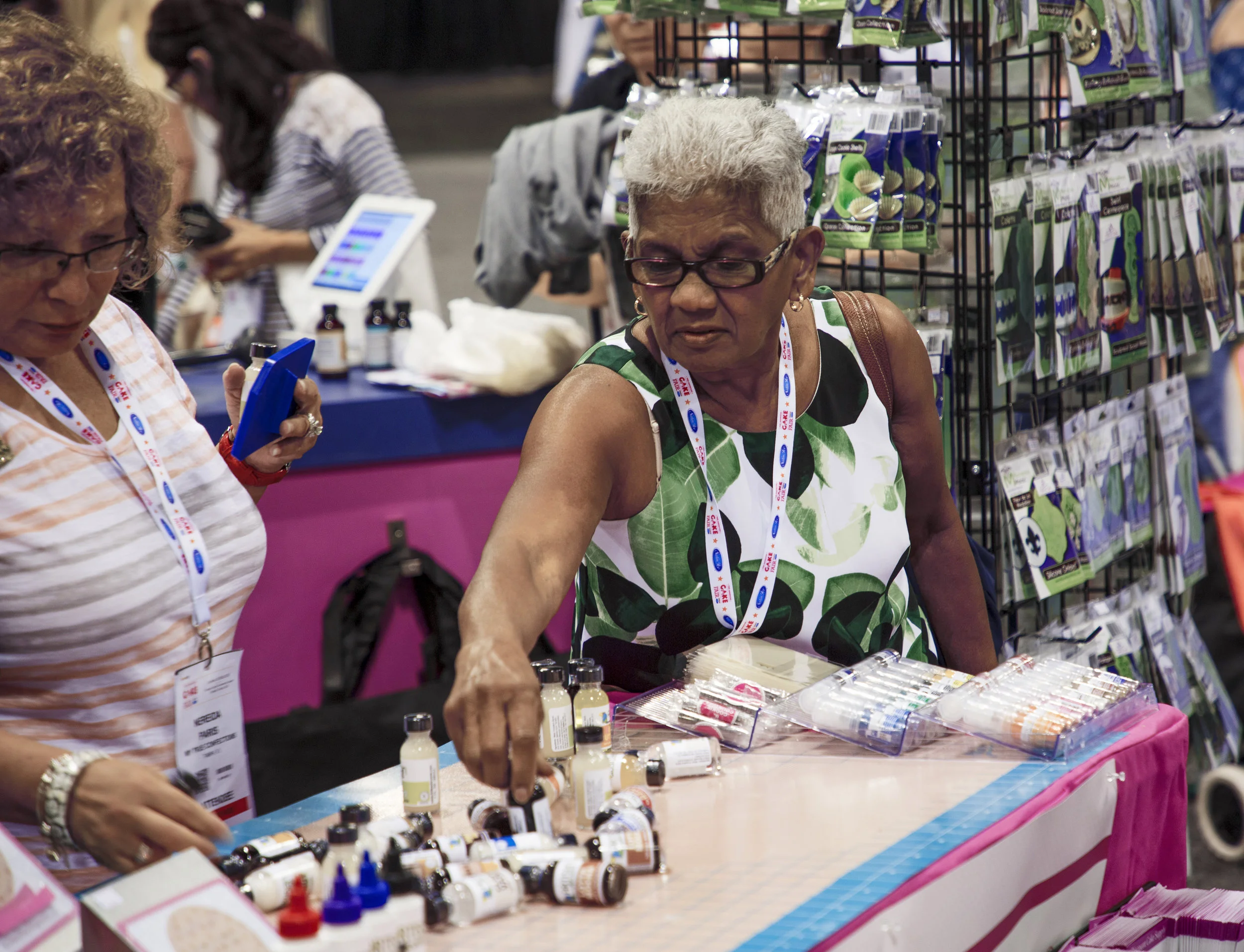 Merchandise 2 TI3A8112.jpg