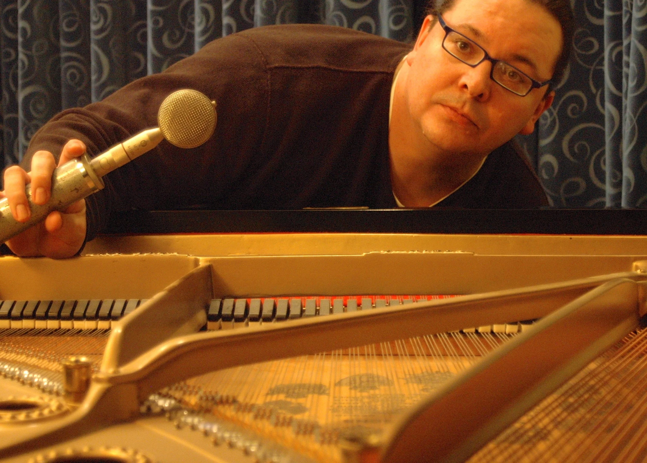 #48: Alex Case: Palindromes, Timbre and Echoes...Oh My 