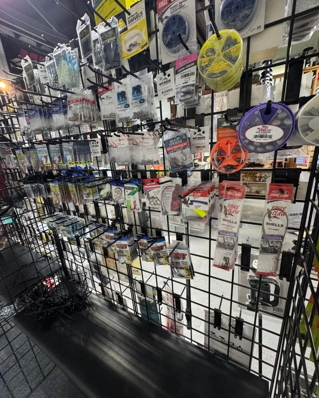 What terminal tackle do you use the most??
Hope to see ya this week!
Gifts👍bait/tackle👍parts/accessories👍storage/service👍
What can we help you with at #tidelinemarine.
#tidelinemarine #fishing #powerpole #jacksonvillenc #onslowcounty #onsale