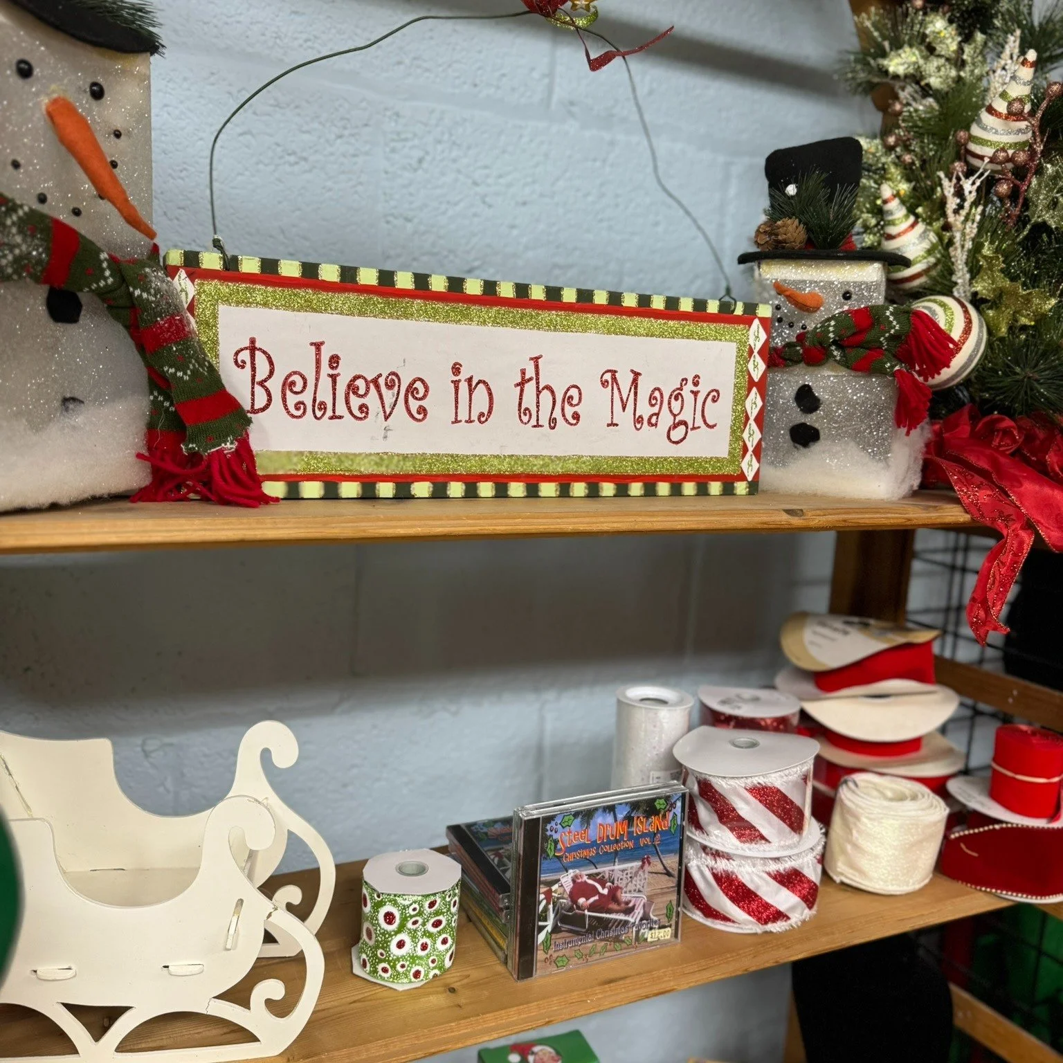 IT IS THAT TIME OF YEAR!
Up to 50% off In Store items!
FREE GIFTS FOR Every customer!
YEAR END CLOSEOUT!
#tidelinemarine #jacksonvillenc #bait #tackle #boating #boats #fishing #saltlife #gifts ##blackfriday #sales #shoplocal #veteranowned ##familyope