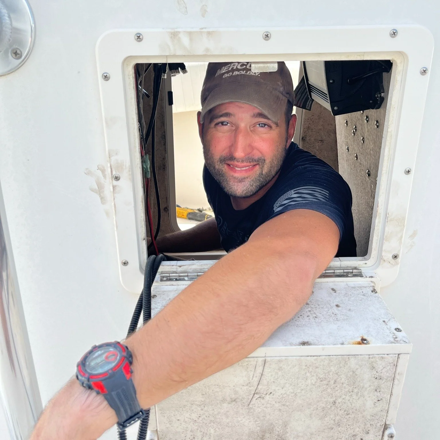 We are closing up shop soon! We would love to see you!
Throwback photos for our STORE CLOSING SALE!
40% Off everything in the store! at #tidelinemarine in #jacksonvillenc.
Stop by and check us out! Open from Tuesday-Sat
#bait #tackle #fishing #boatin