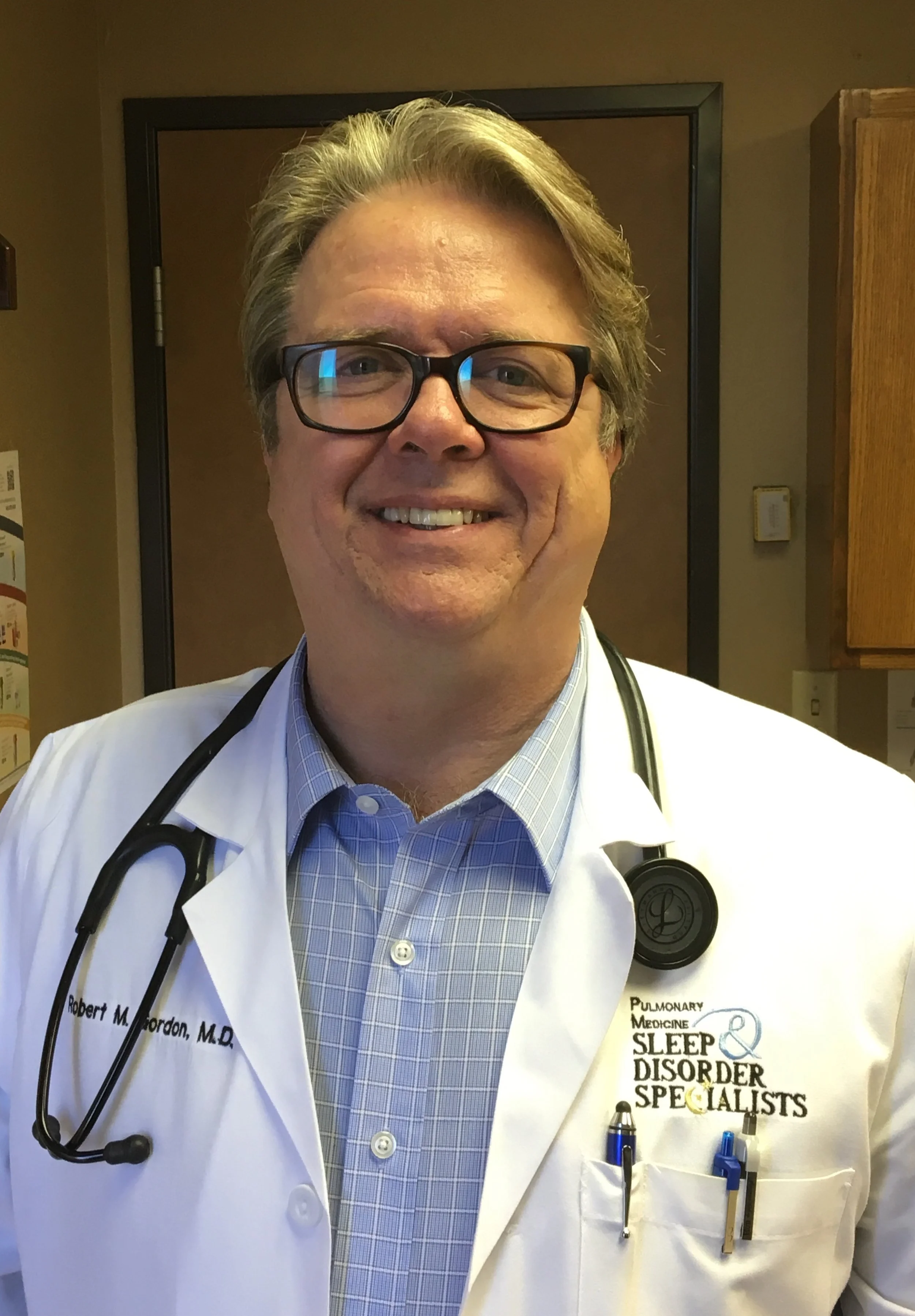 Dr. Robert M. Gordon