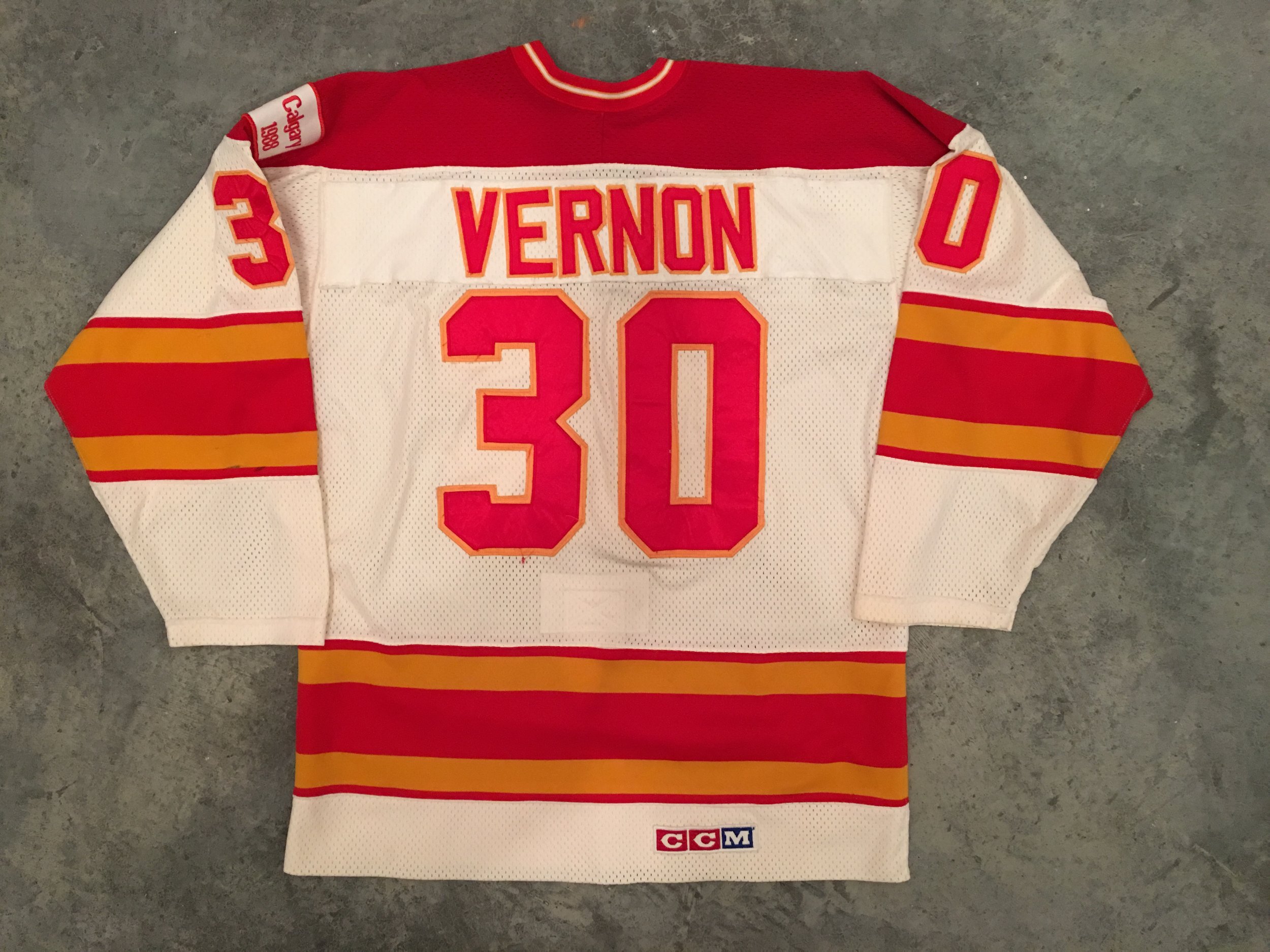 MIKE VERNON Signed Calgary Flames Red CCM Jersey - 1989 SC Champs - SC  PATCH