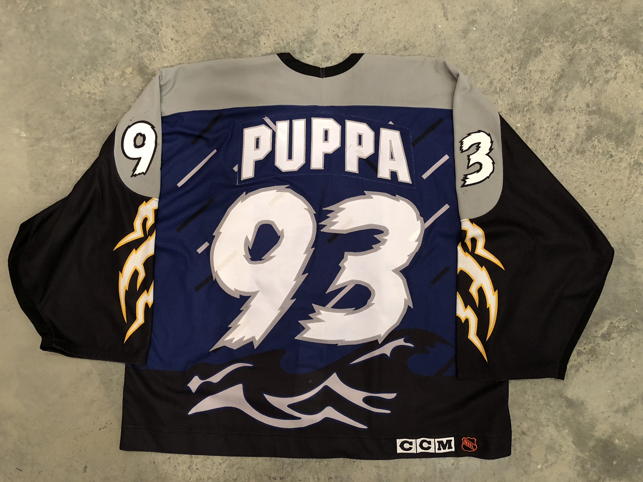 NHL Tampa Bay Lightning 1998-99 uniform and jersey original art