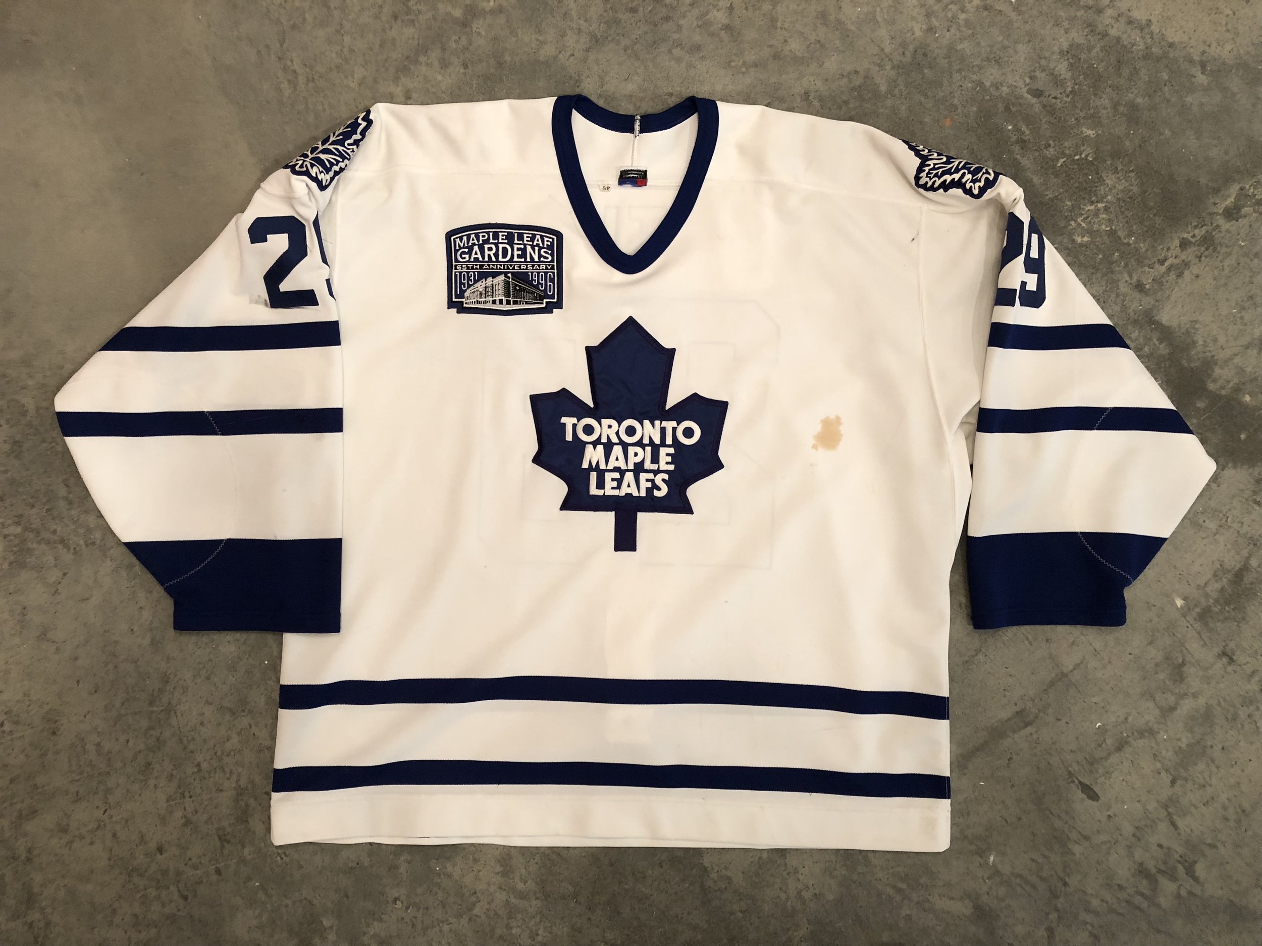 Tendy Gear on X: Felix Potvin Toronto Maple Leafs (1995-96) Koho