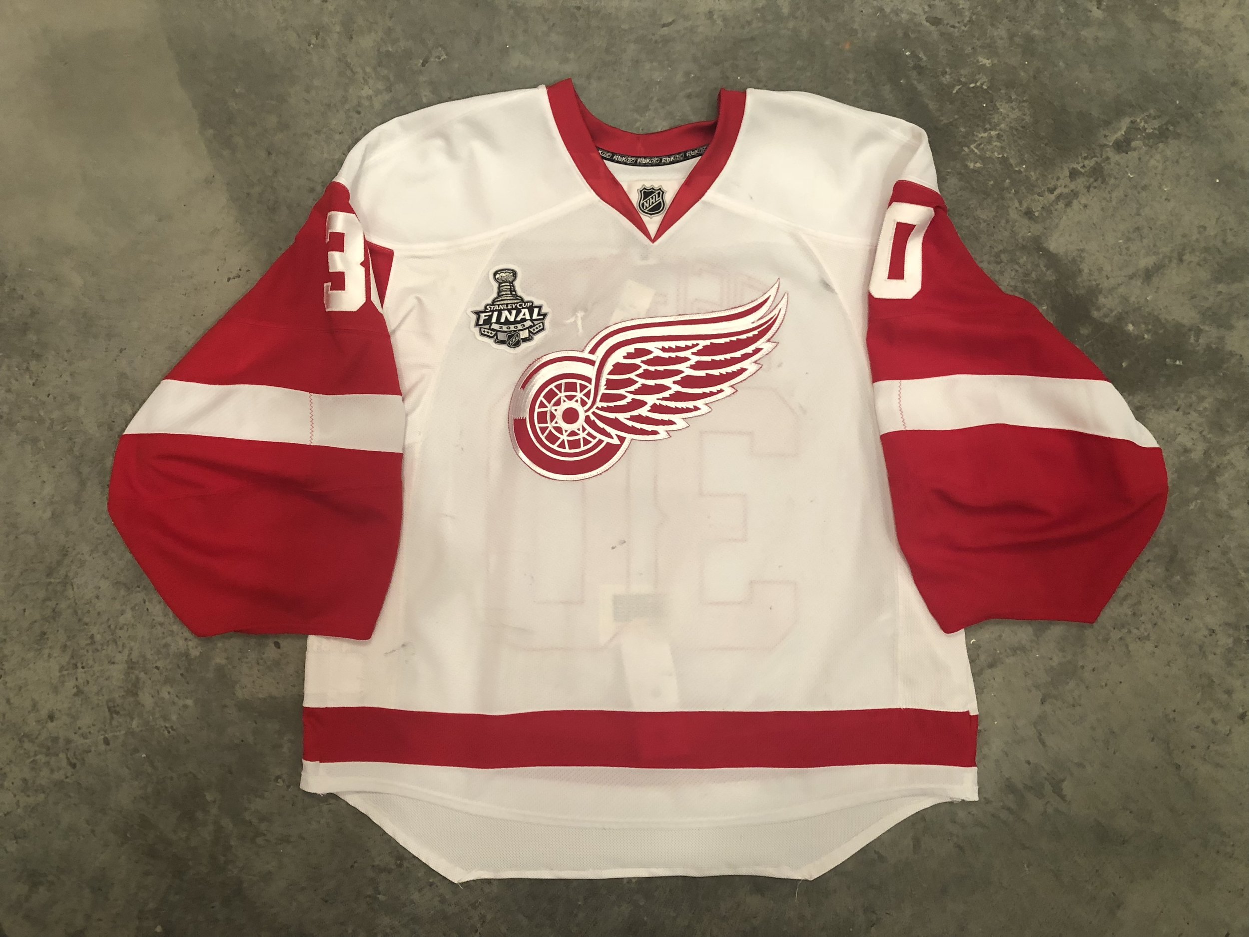 Chris Osgood Red Wings — Game Worn Goalie Jerseys