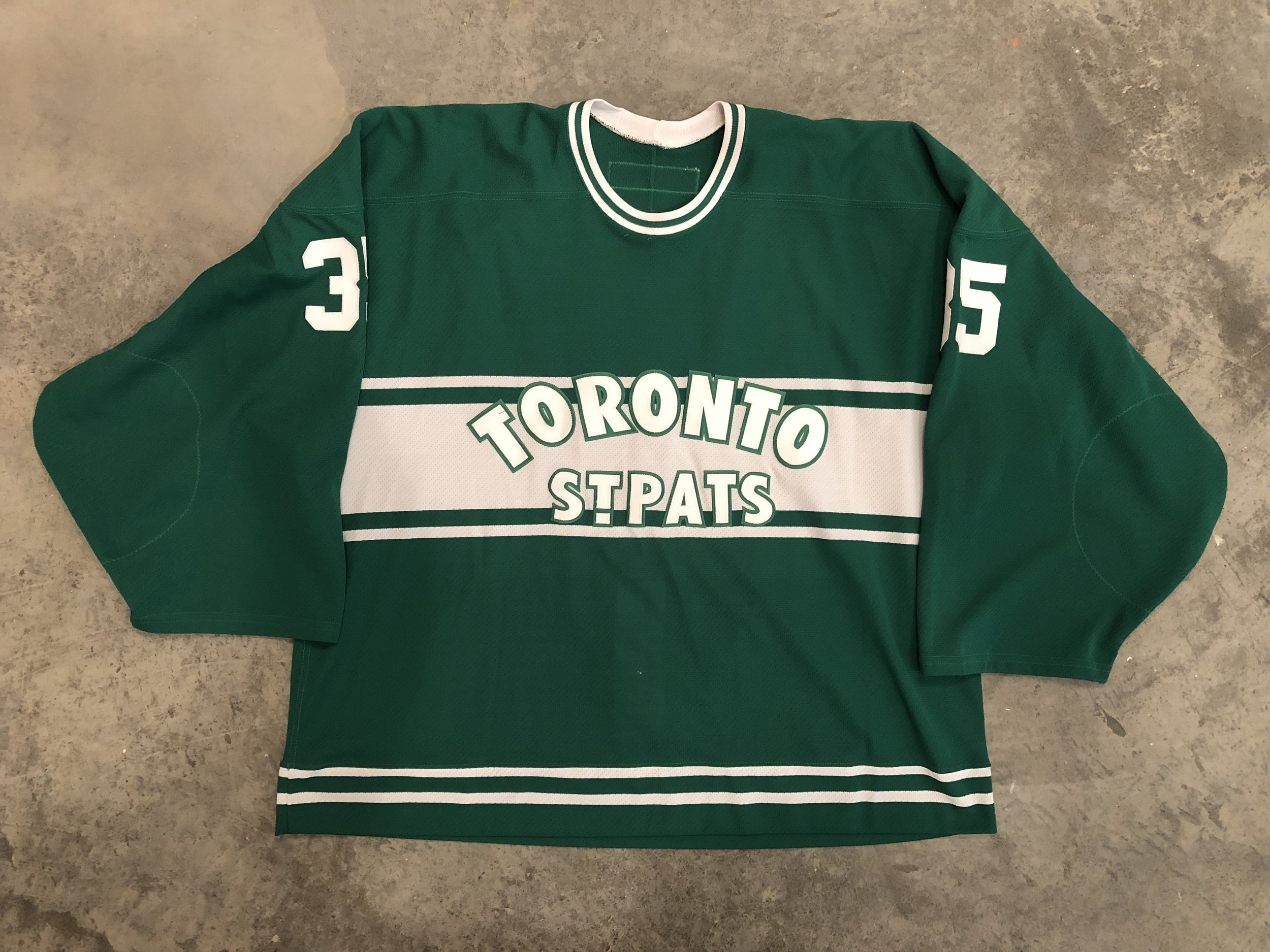 Chris Osgood Heritage Wings — Game Worn Goalie Jerseys