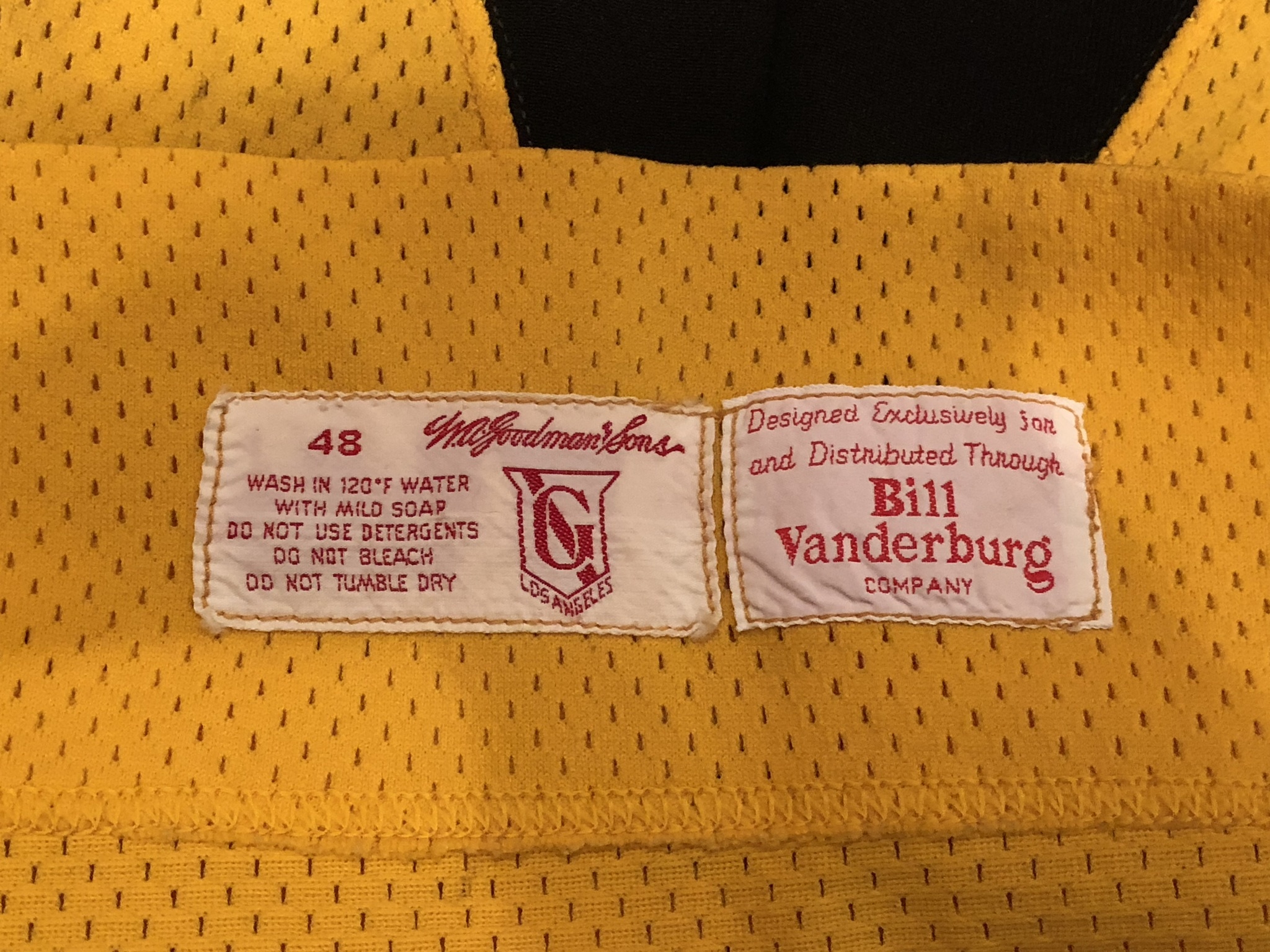 Gary Bromley Canucks — Game Worn Goalie Jerseys