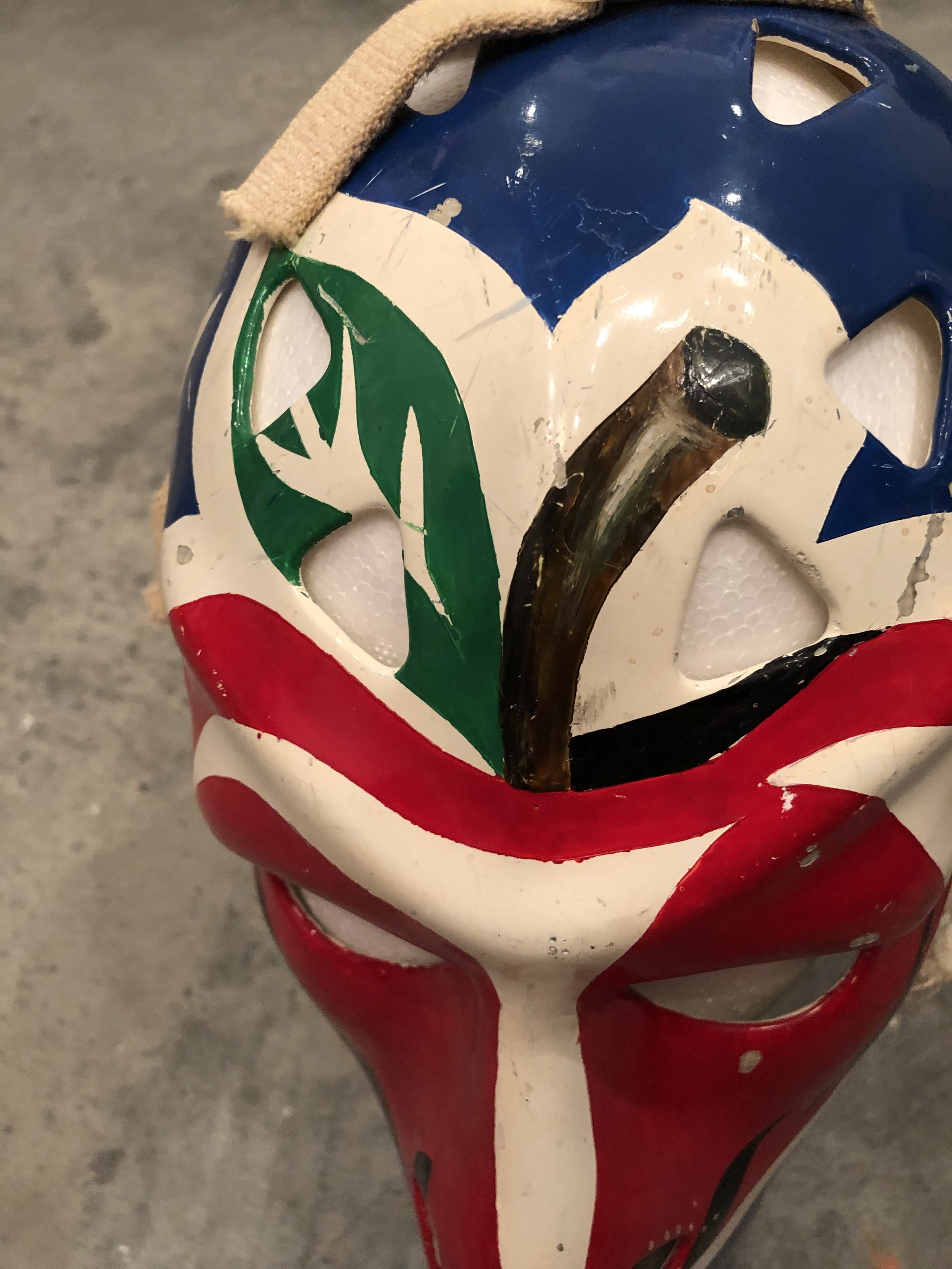 Wayne Thomas Mask Full Size Ice Hockey Mask Goalie Helmet 1:1 