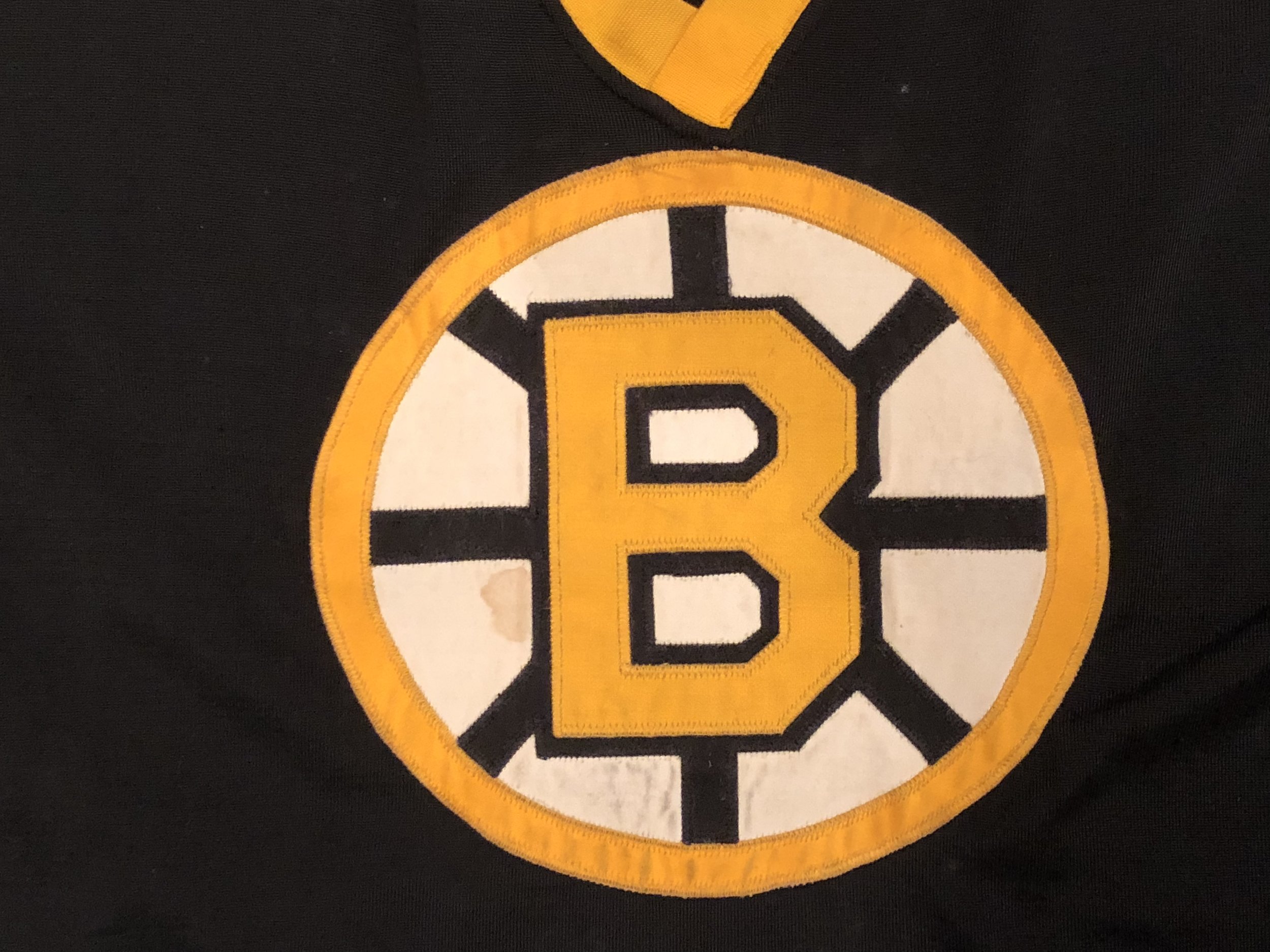Dave Reece Bruins — Game Worn Goalie Jerseys