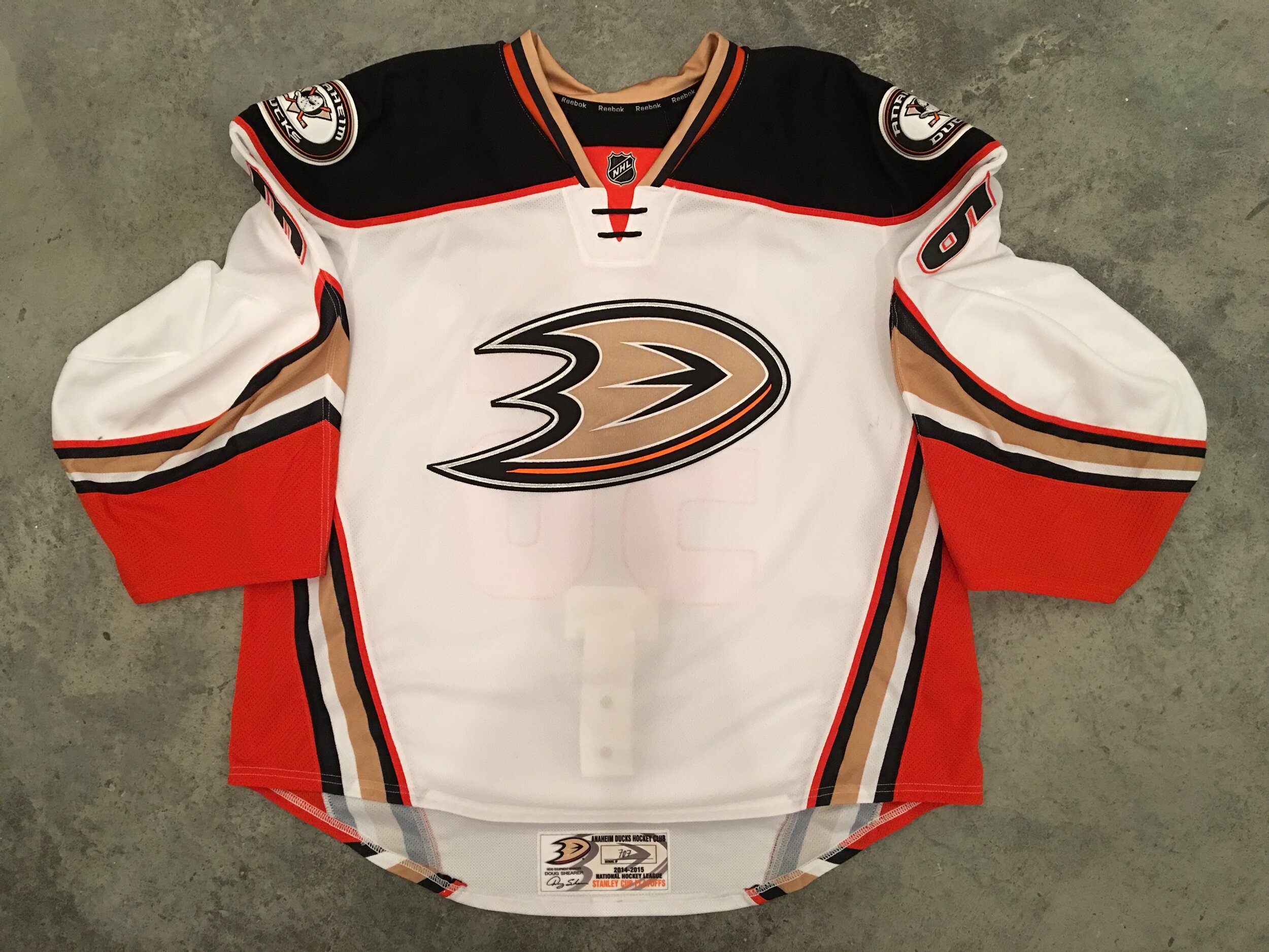 Corey Hirsch Canucks — Game Worn Goalie Jerseys