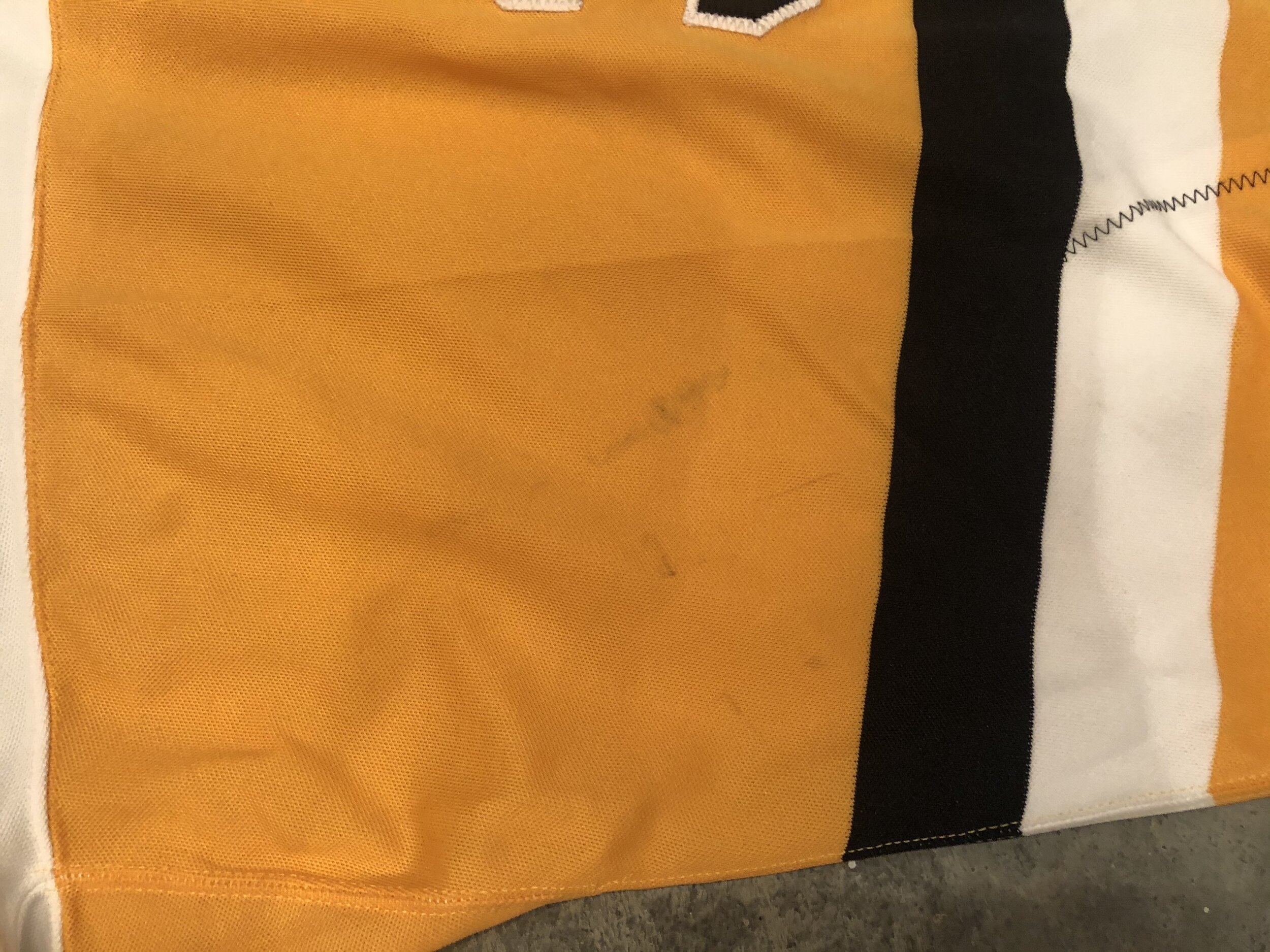 1991-92 Tom Barrasso Pittsburgh Penguins Game Worn Jersey - 25-year  Anniversary - Badger Bob - Photo Match