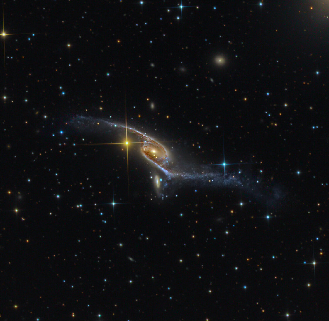 NGC 6872