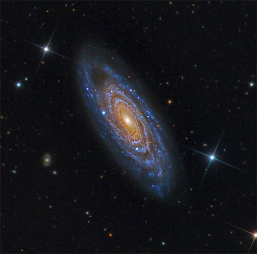 NGC 7606