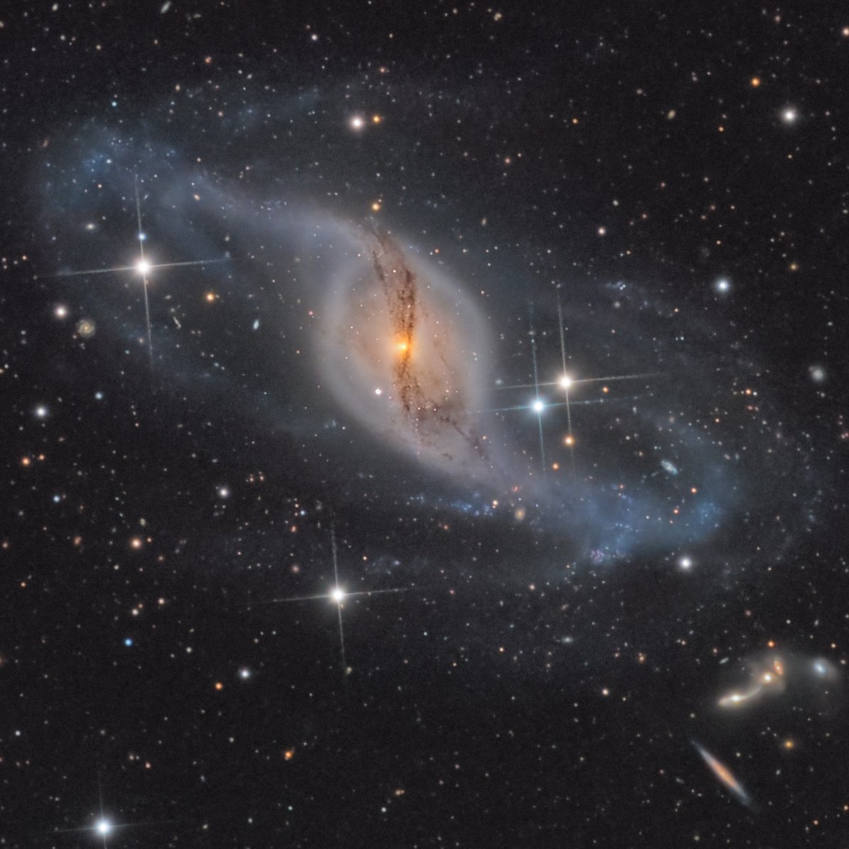 NGC 3718 - Arp 214 