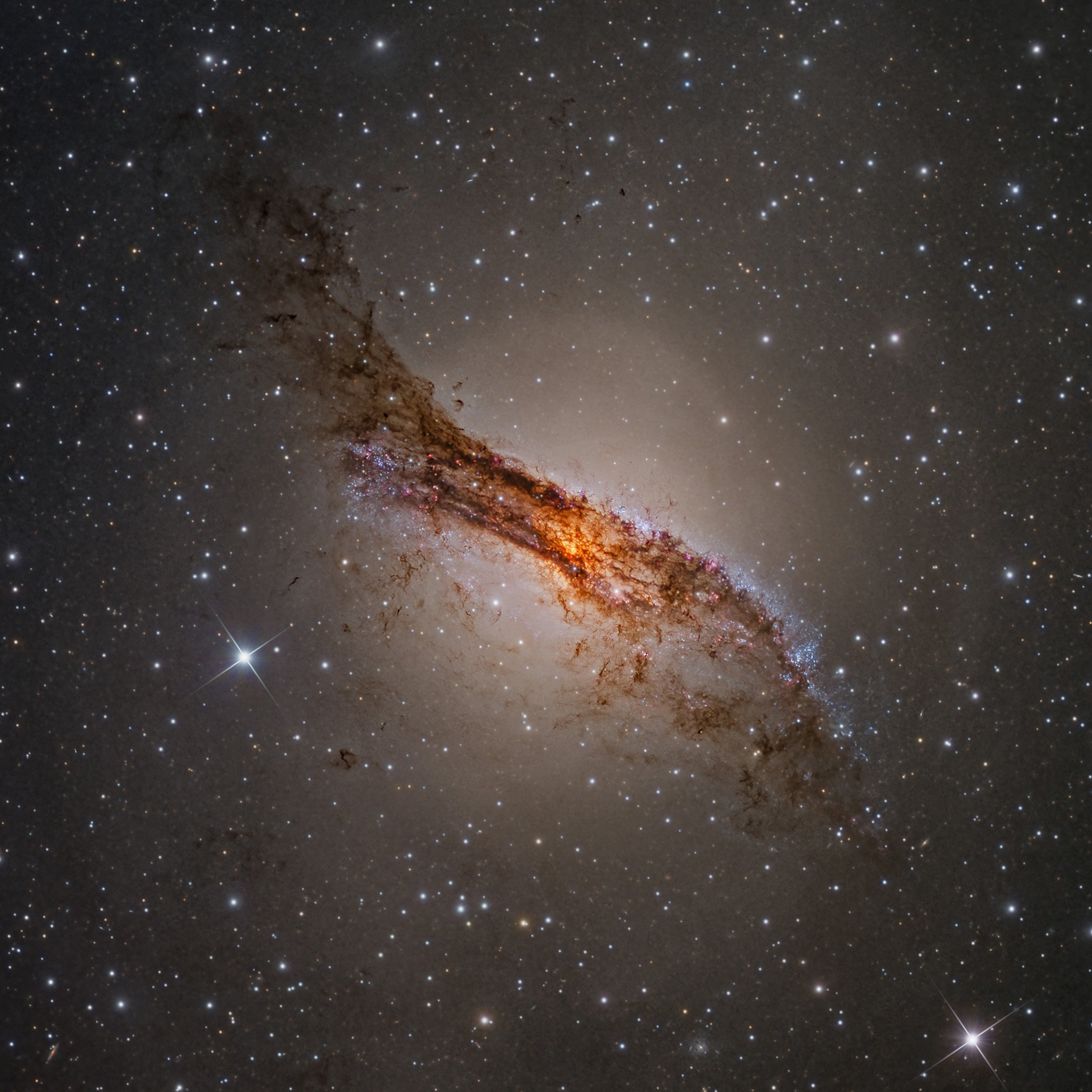 NGC 5128 LRGBHA Finalsmall.jpg