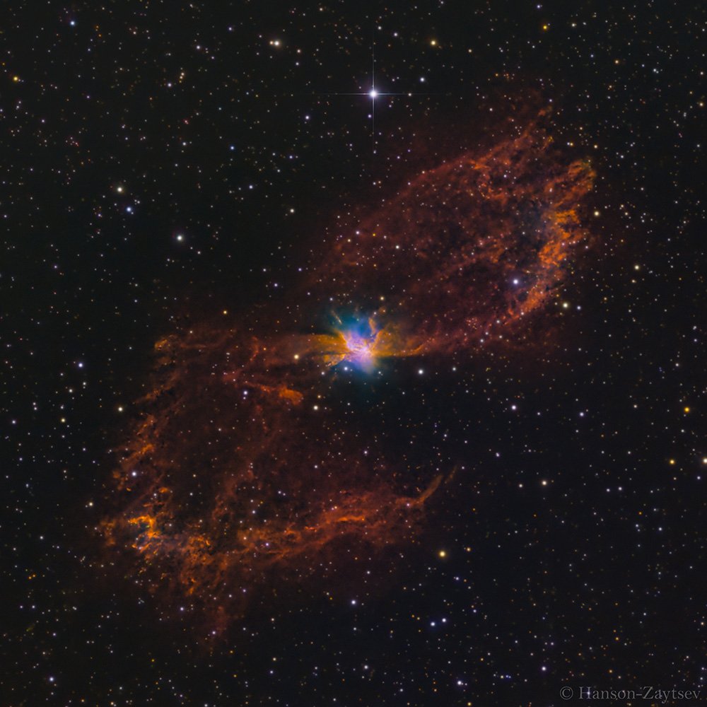 Henize 2-111 (PN G315.0-00.3) planetary nebula in Centaurus