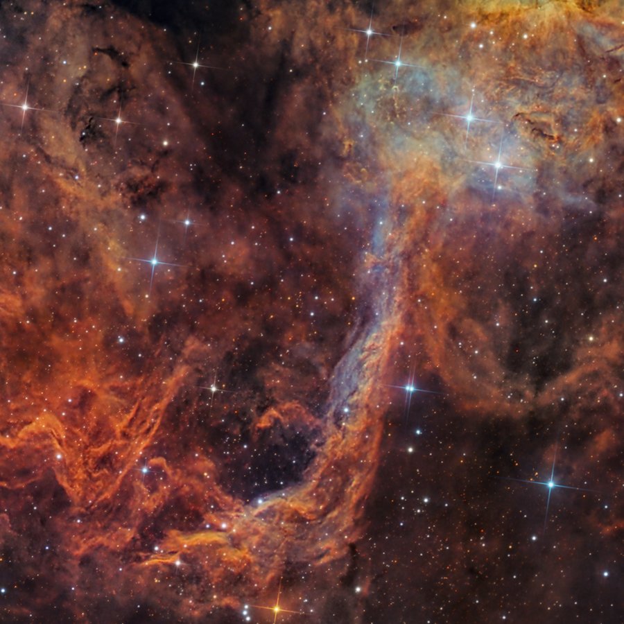 IC 4706-4707 the “Brain Stem Nebula”