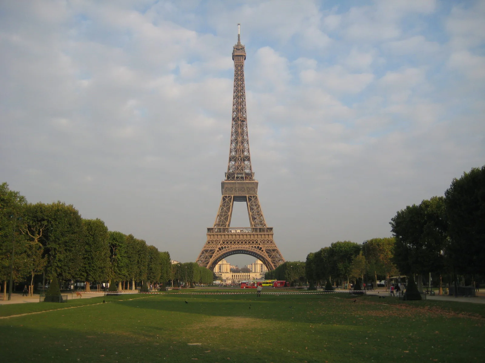Fig. 1. A view of the Eiffel Tower from the Champ de Mars. CC BY 2.0 by Terrazzo.