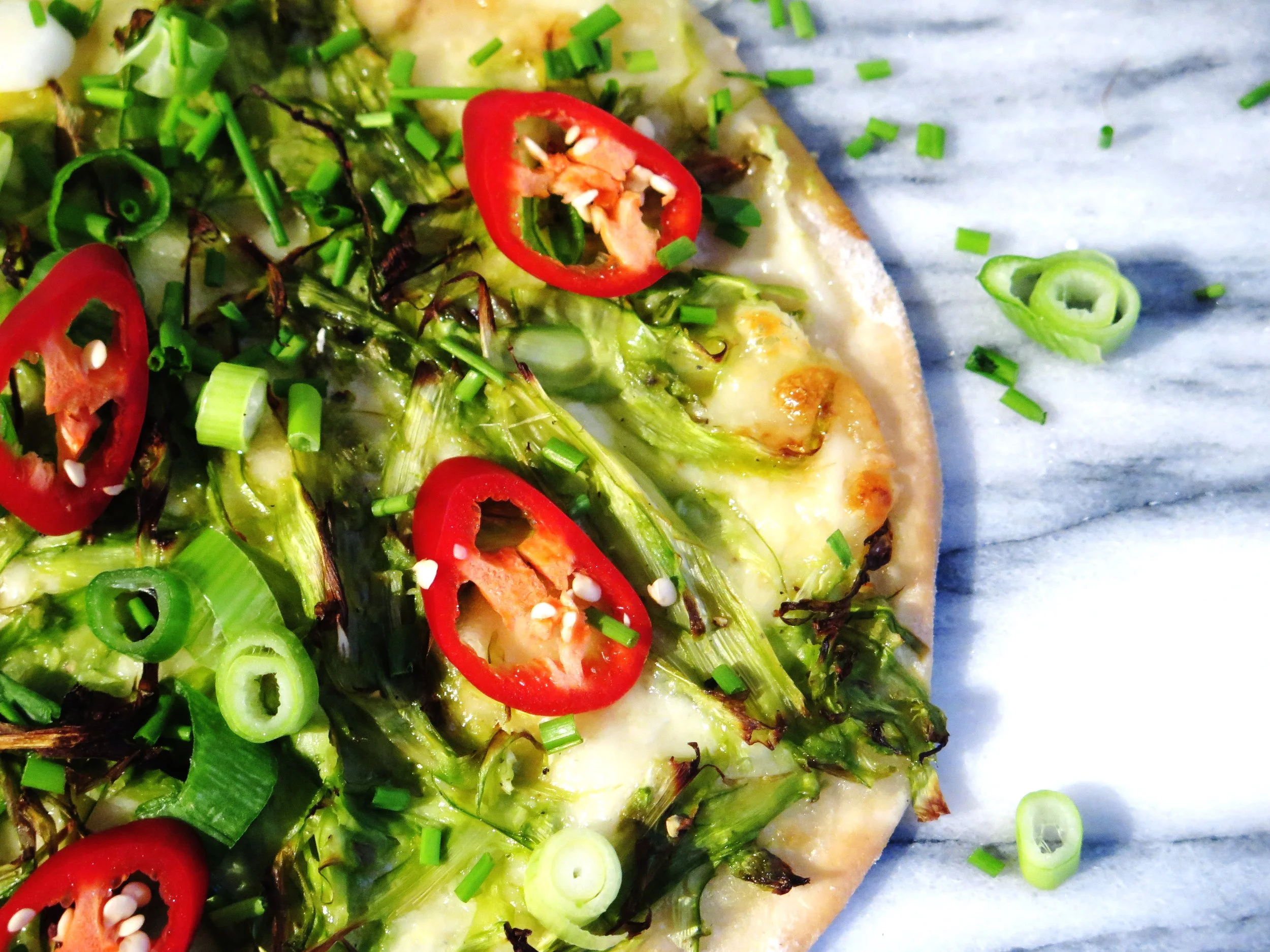 Quick Asparagus & Parmesan Pizza