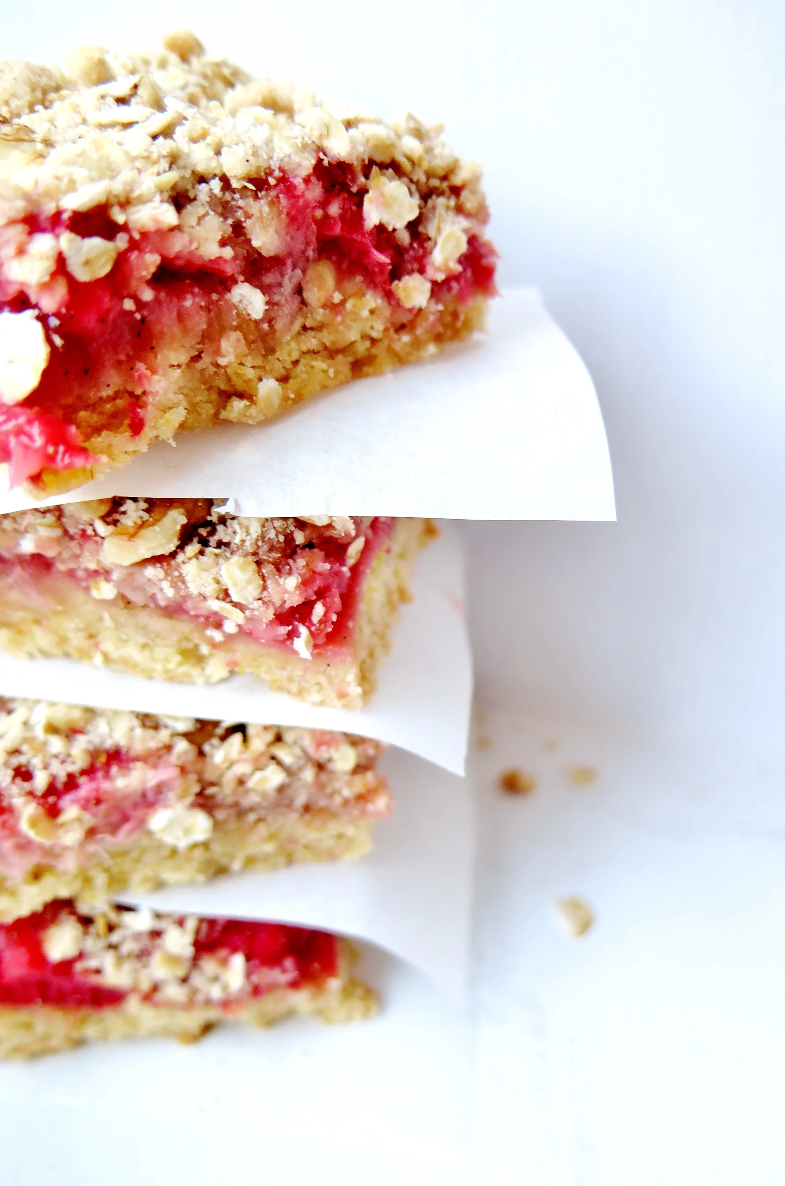 Strawberry Crumble Bars