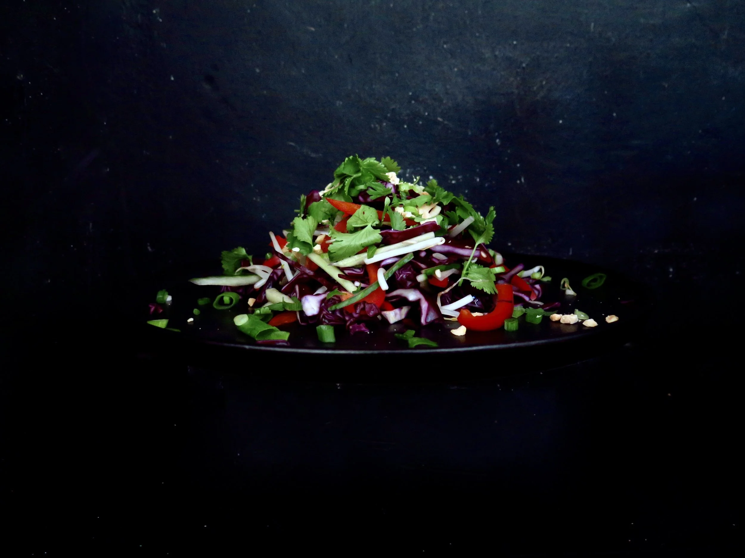 Crunchy Spicy Tangy Thai Salad