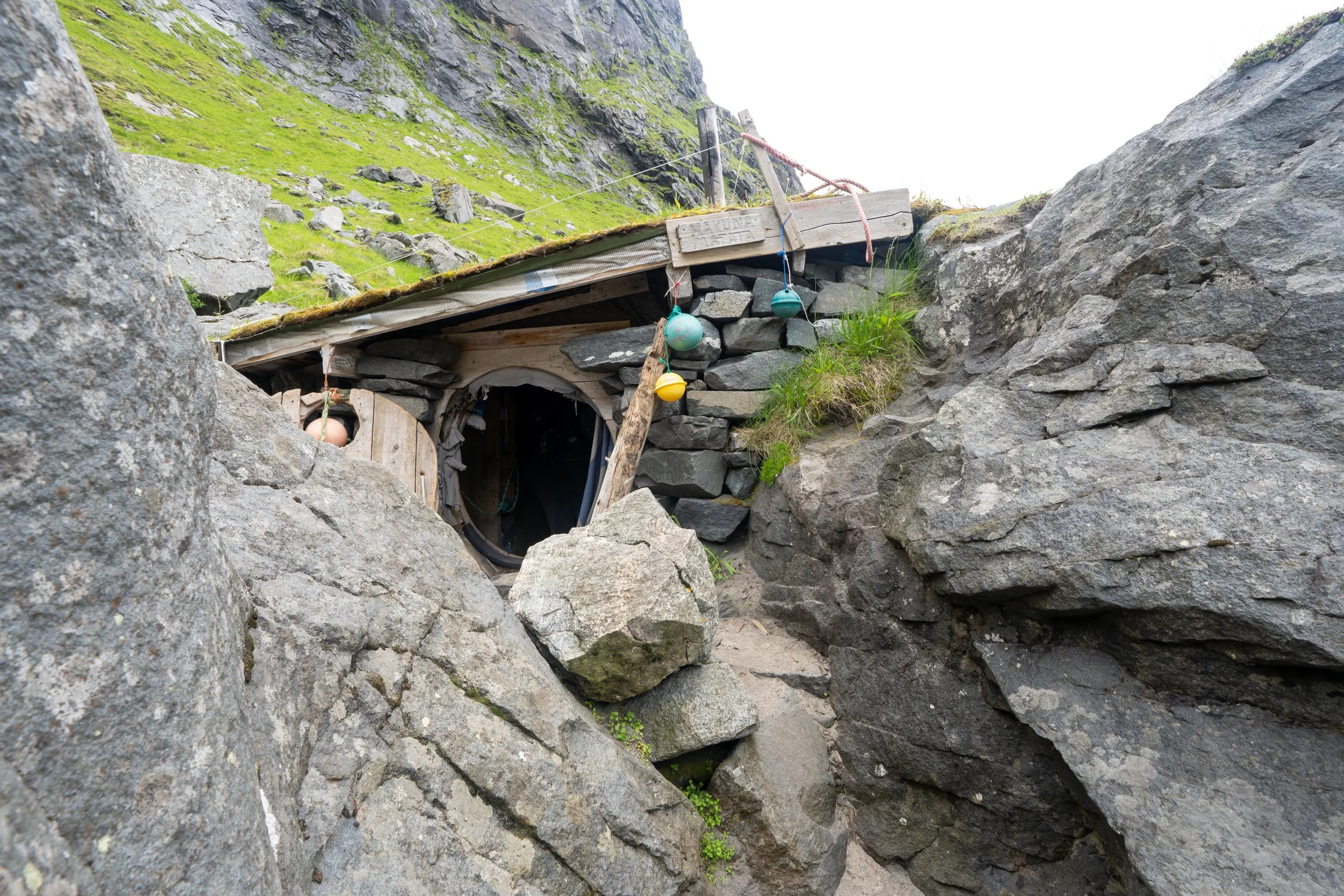 Hobbit Hut