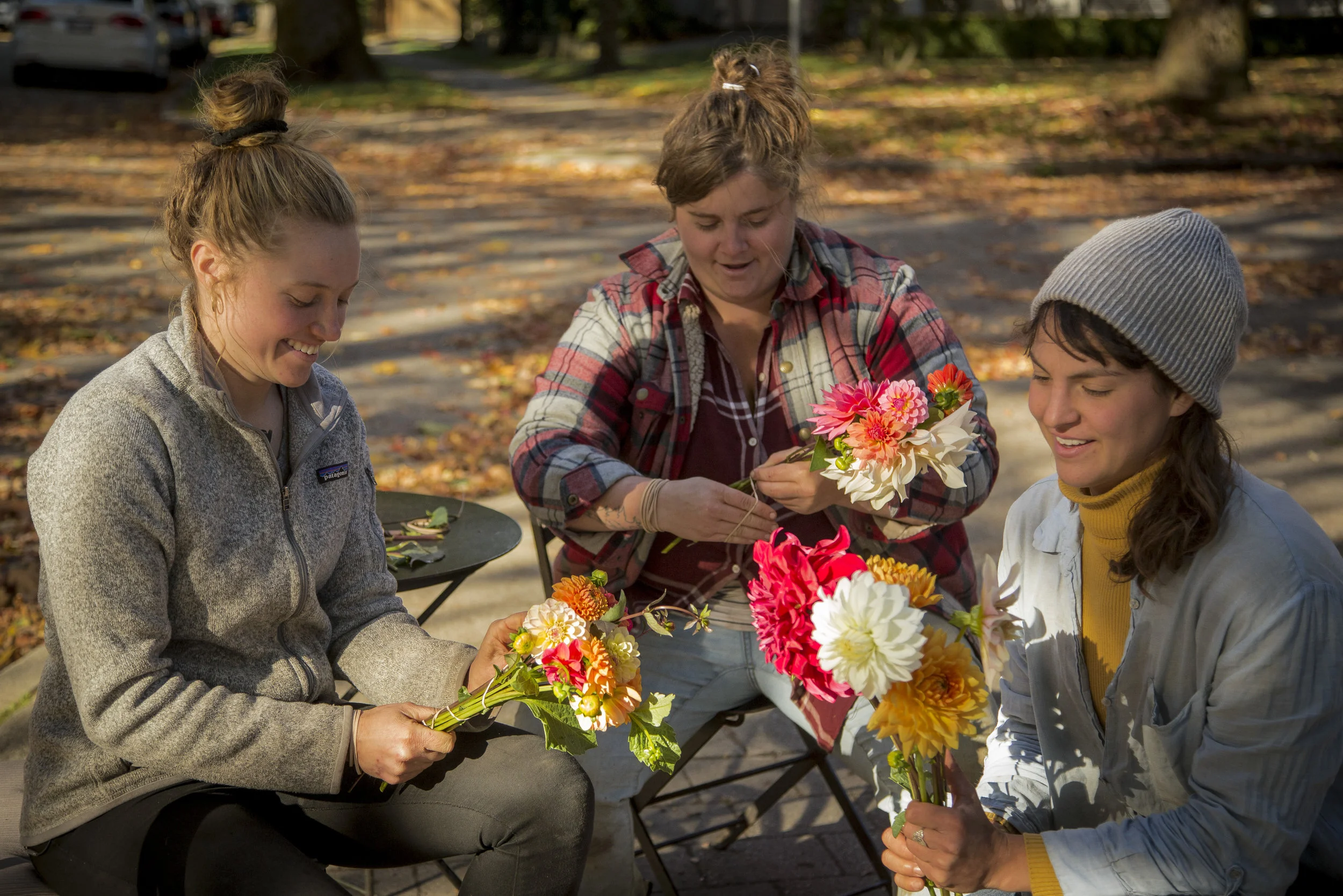 Maddy, Emma and Elana of City Beet Farm.