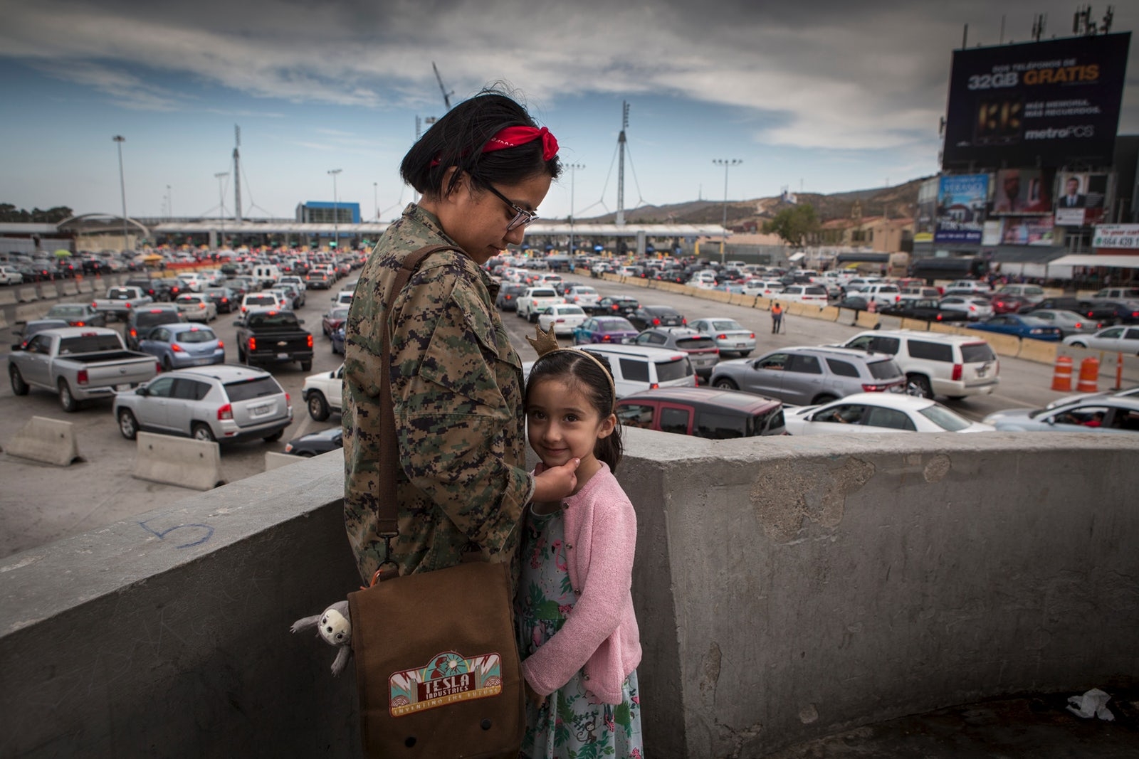 Pamela Pena, 25, with her niece Vistoria Cronel, 5. Pamela crosses the border at least once a week to study dentistry. She was born in San Diego but lives in Tijuana. Alexia Webster