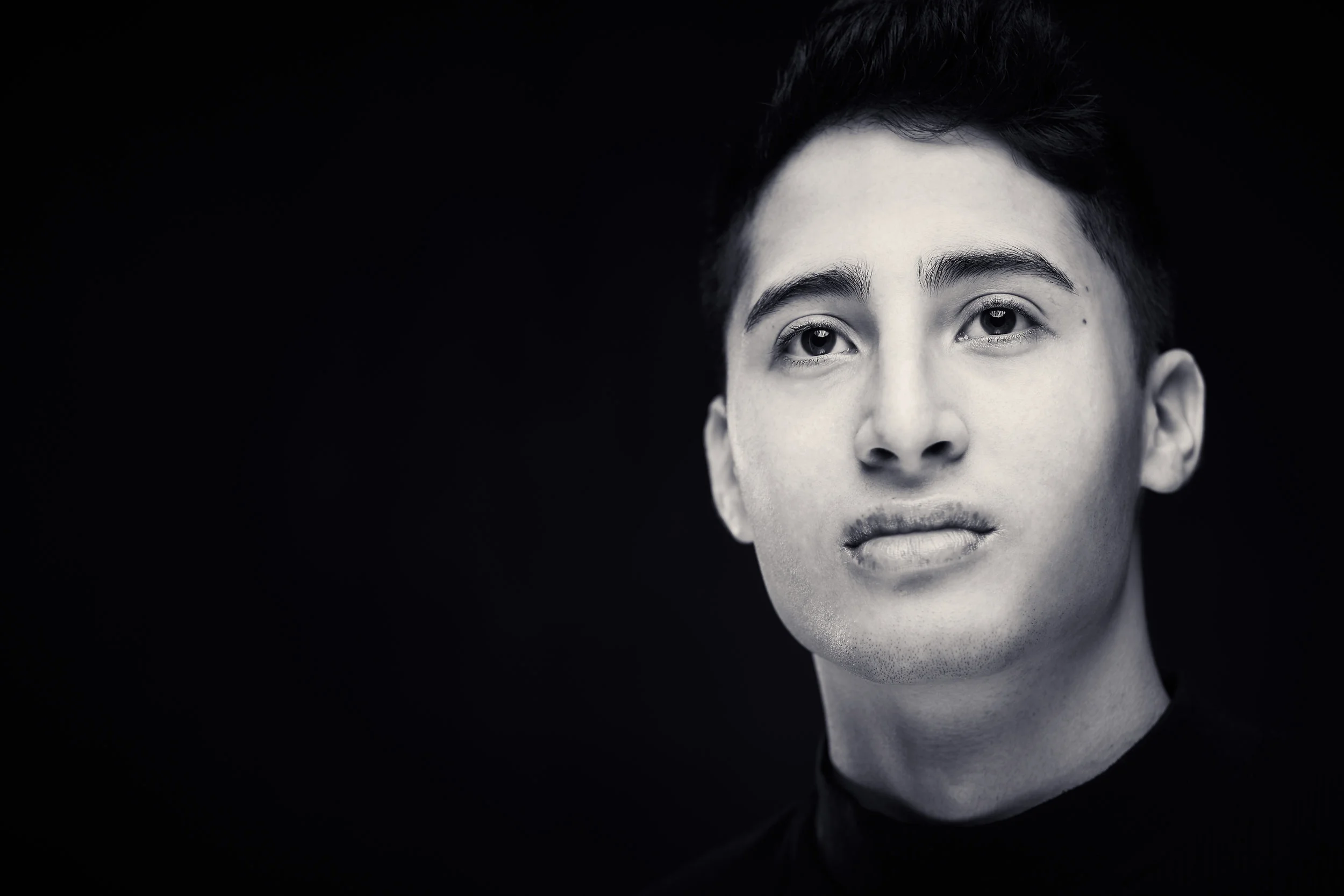 Josh_Test0499_blue.jpg