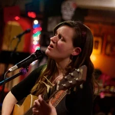 RachelMarie-Live-Horizontal1.jpg