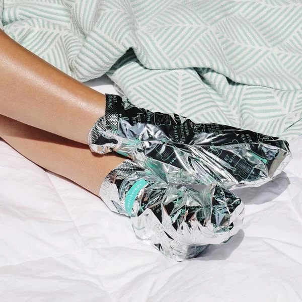 Treat your feet to this smoothing mask
