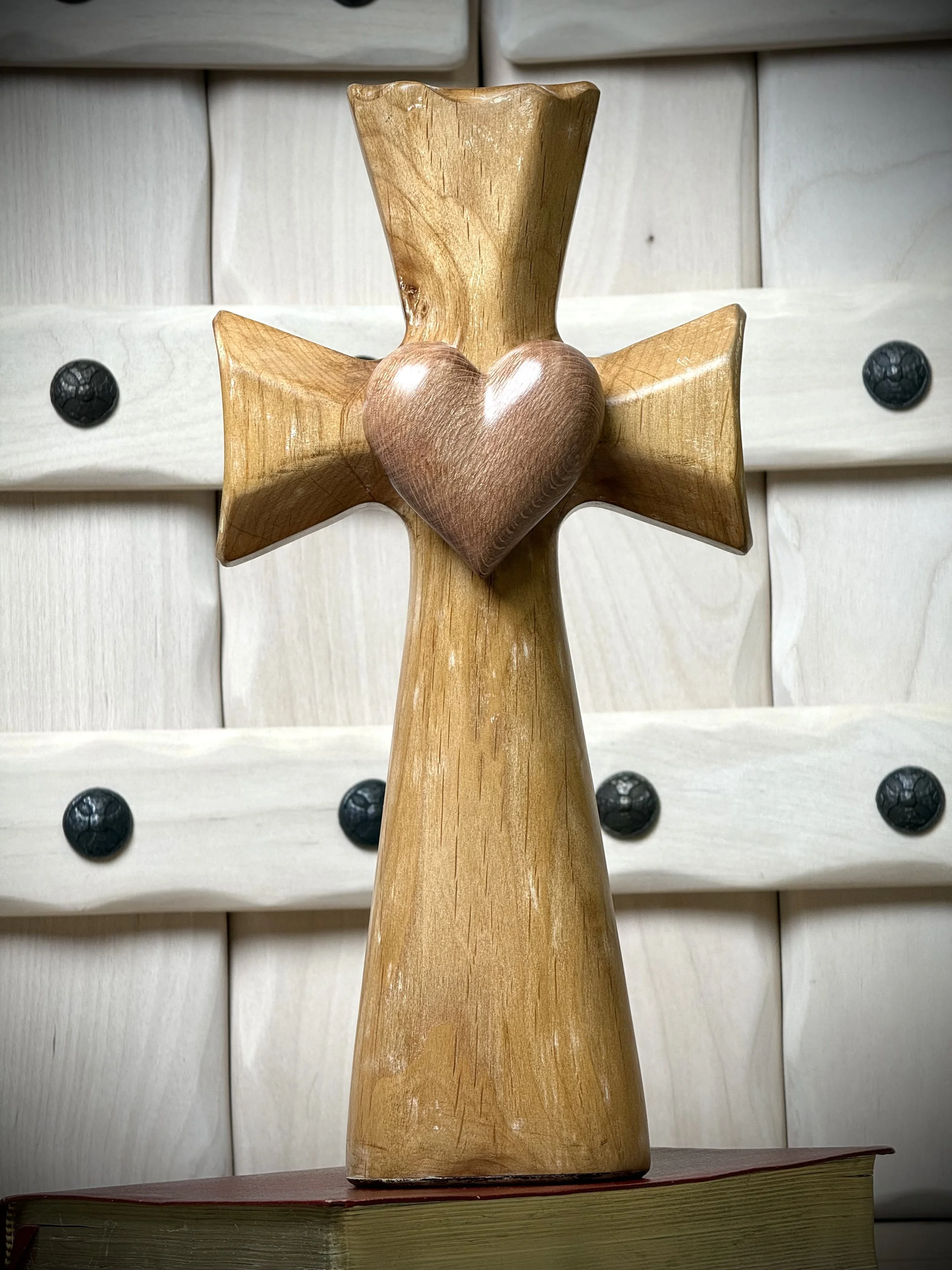 Family Bible Cross®
