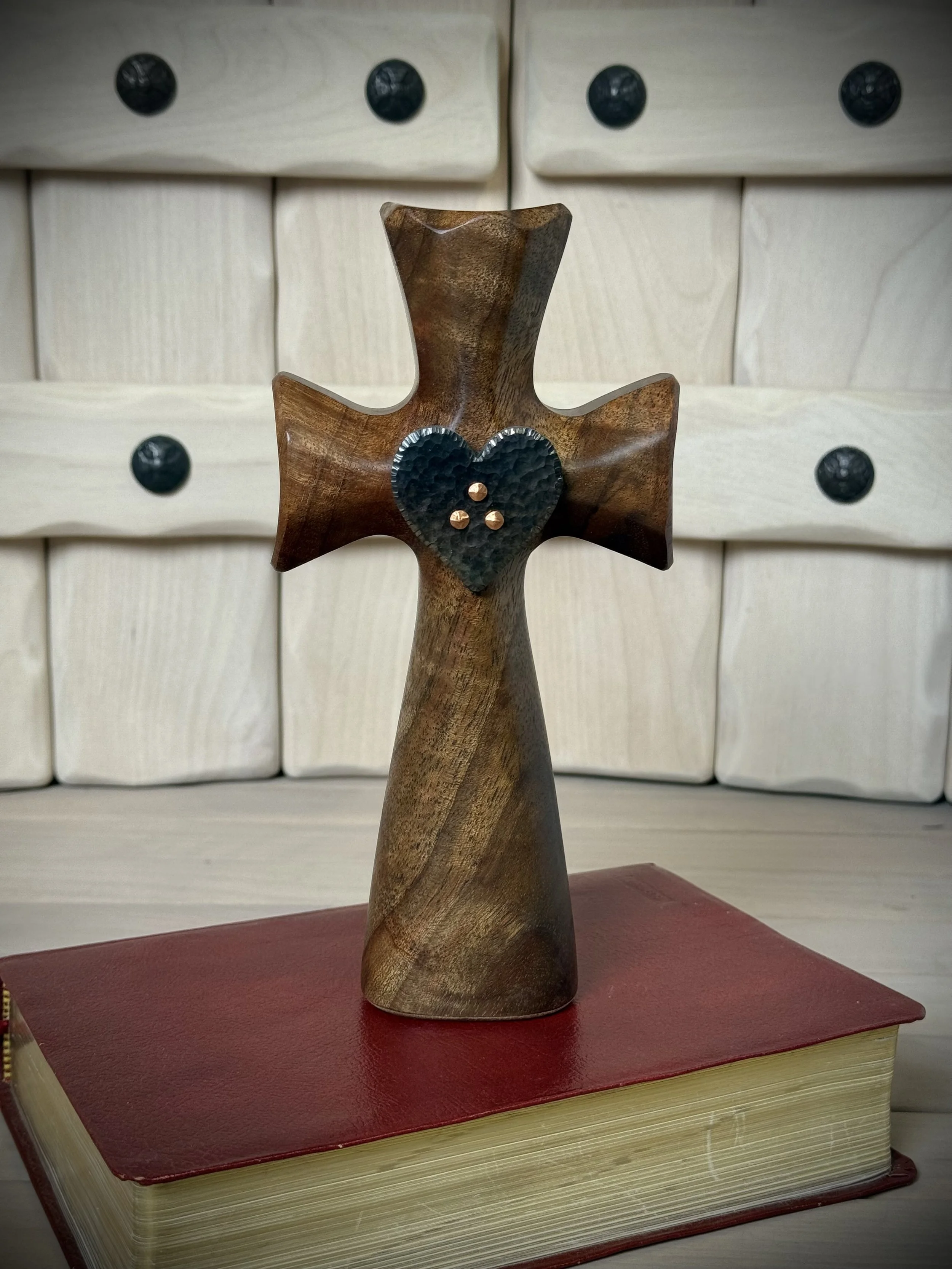 Bible Cross® with Steel Heart