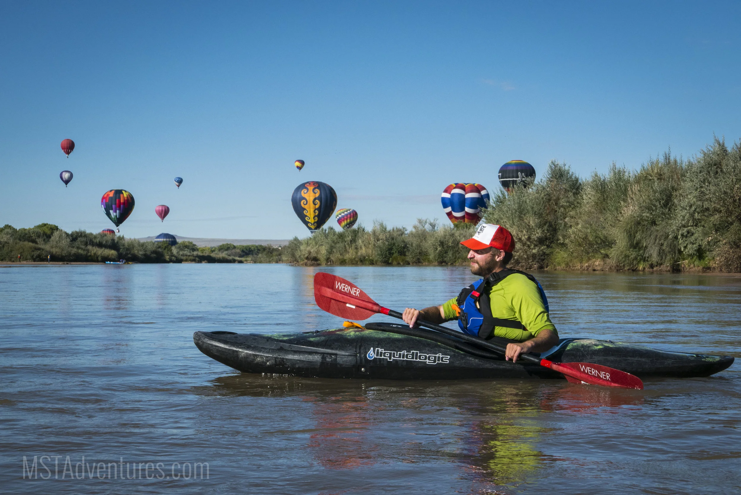 balloon fiest kayak-1.jpg