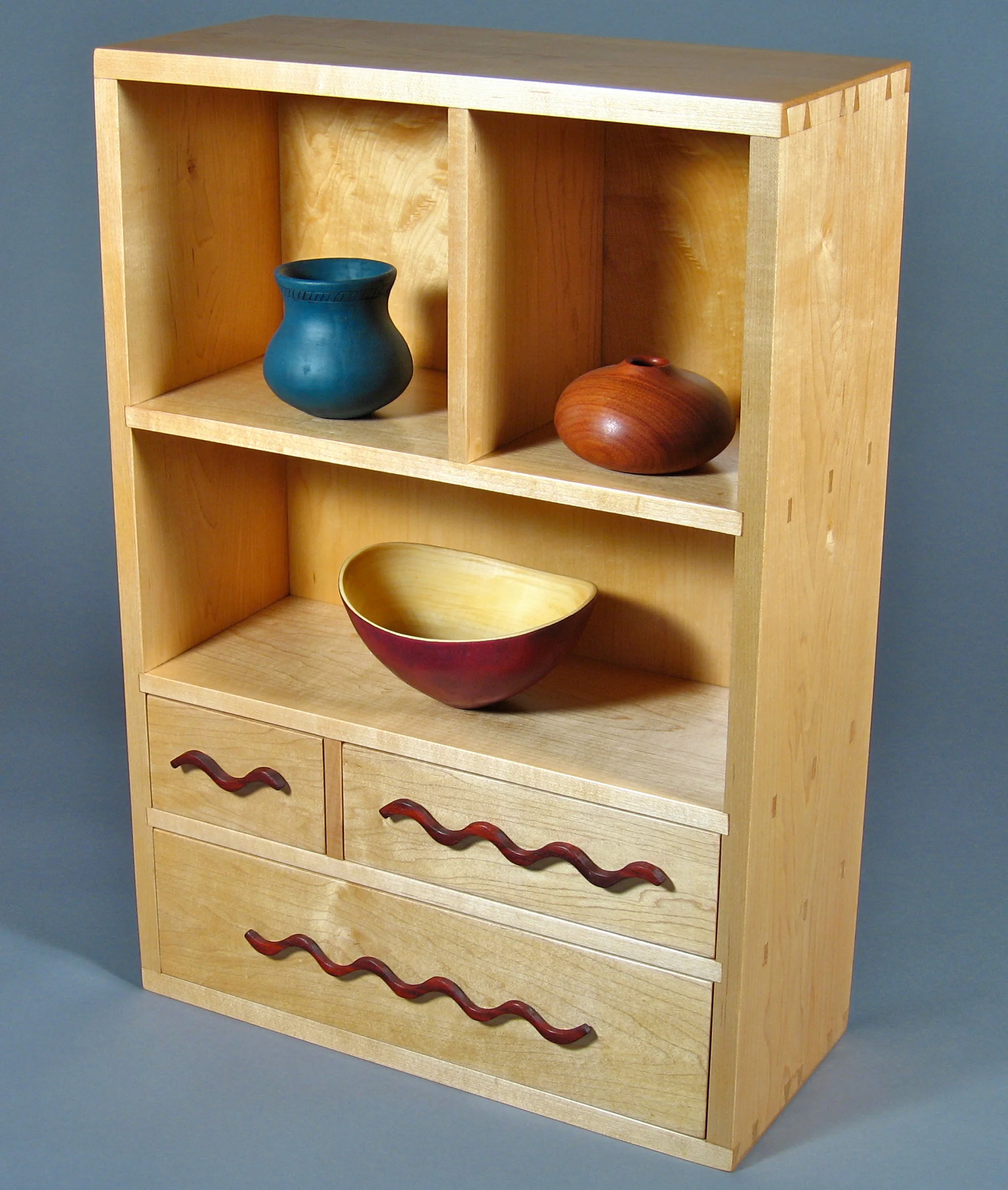 wallcabinet.jpg
