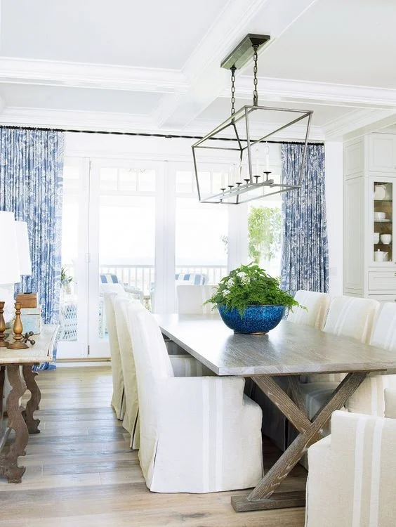 design: Burnham Design. photo: Tria Giovan. s ource 