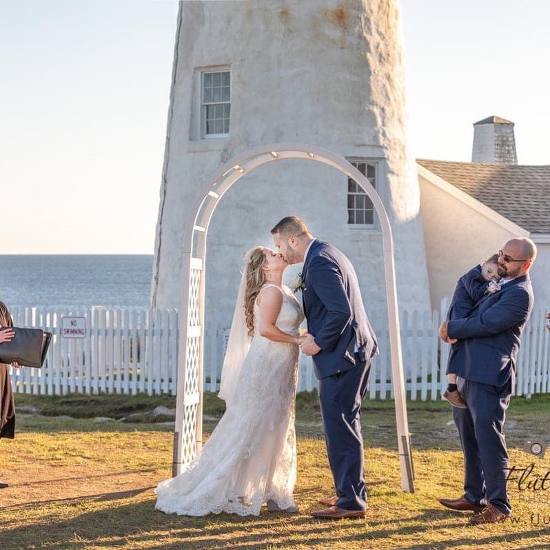 #covidwedding2020 #maine #barharbormaine #lighthouse #bridal #wedding #happliyeverafter